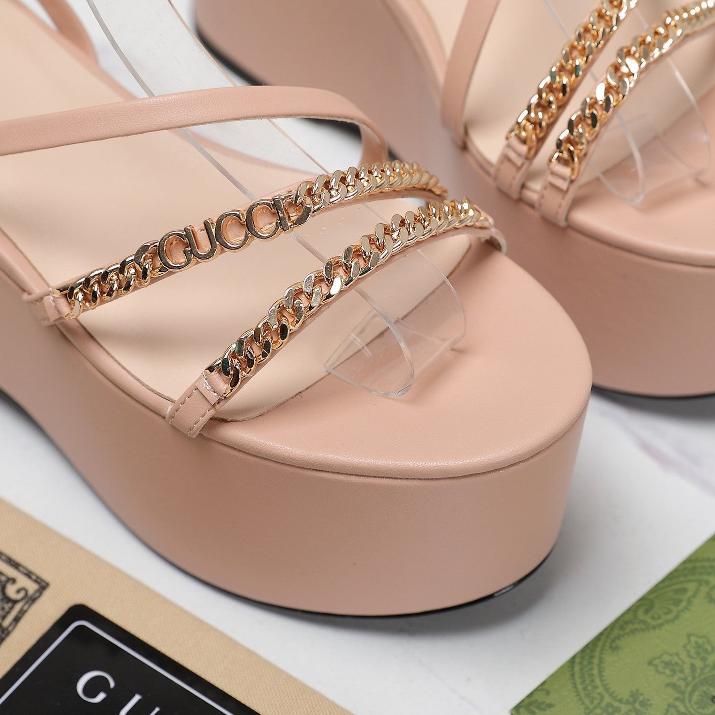 WEDGE PLATFORM IN LIGHT PINK SHEEPSKIN - 35