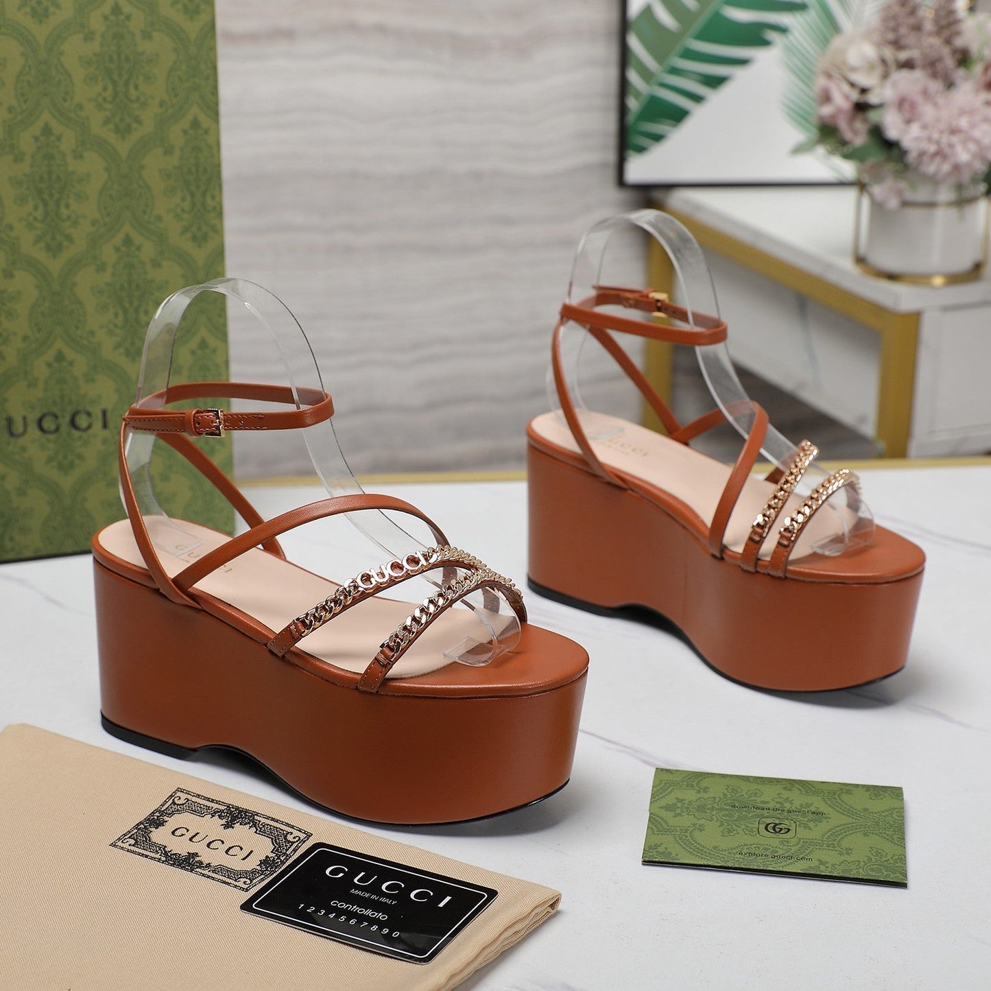 WEDGE PLATFORM IN CINNAMON BROWN SHEEPSKIN - 35