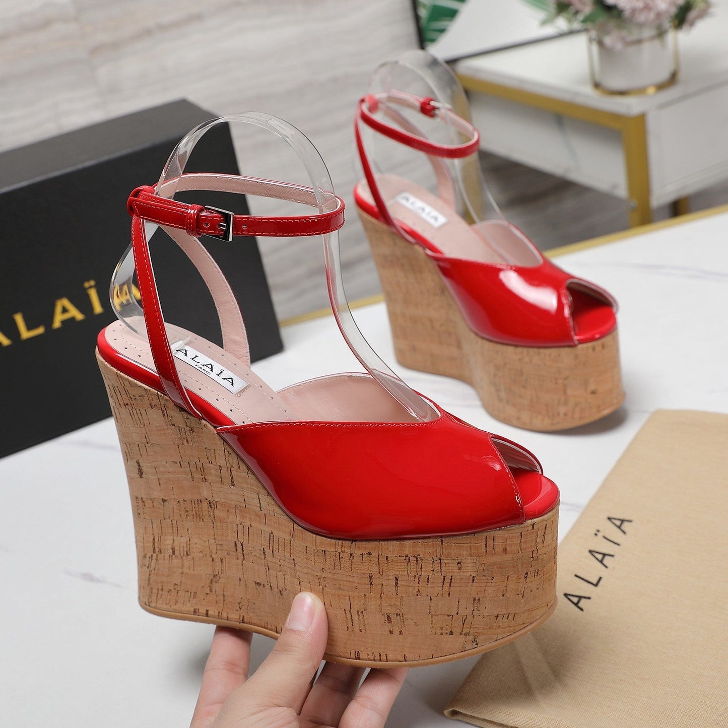 ALAIA WEDGE SANDAL IN CRIMSON RED GLOSSY CALFSKIN AND BEIGE RUBBER - 35