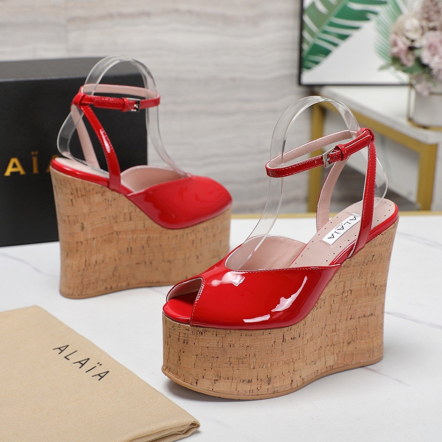 ALAIA WEDGE SANDAL IN CRIMSON RED GLOSSY CALFSKIN AND BEIGE RUBBER - 35