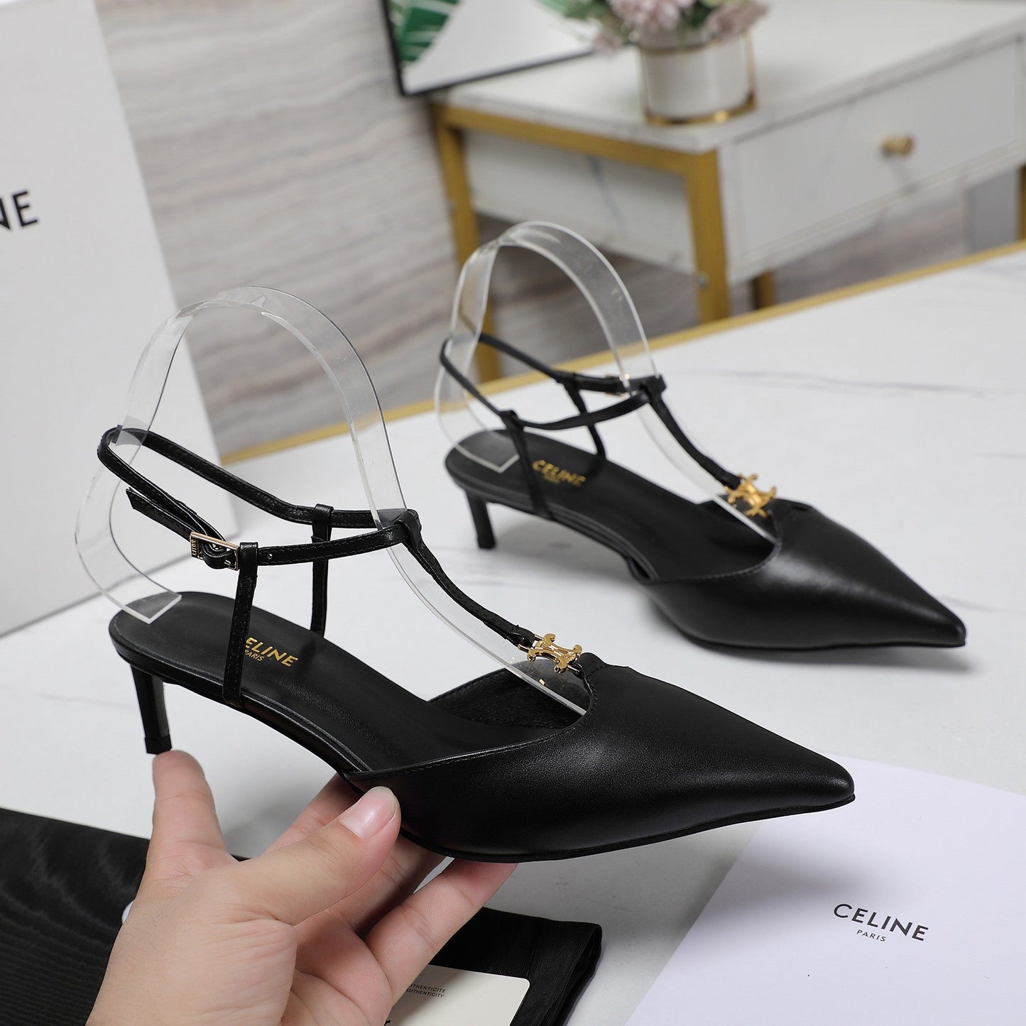 HIGH 5 CM SLINGBACK IN BLACK CALFSKIN WITH GOLD LOGO - 35