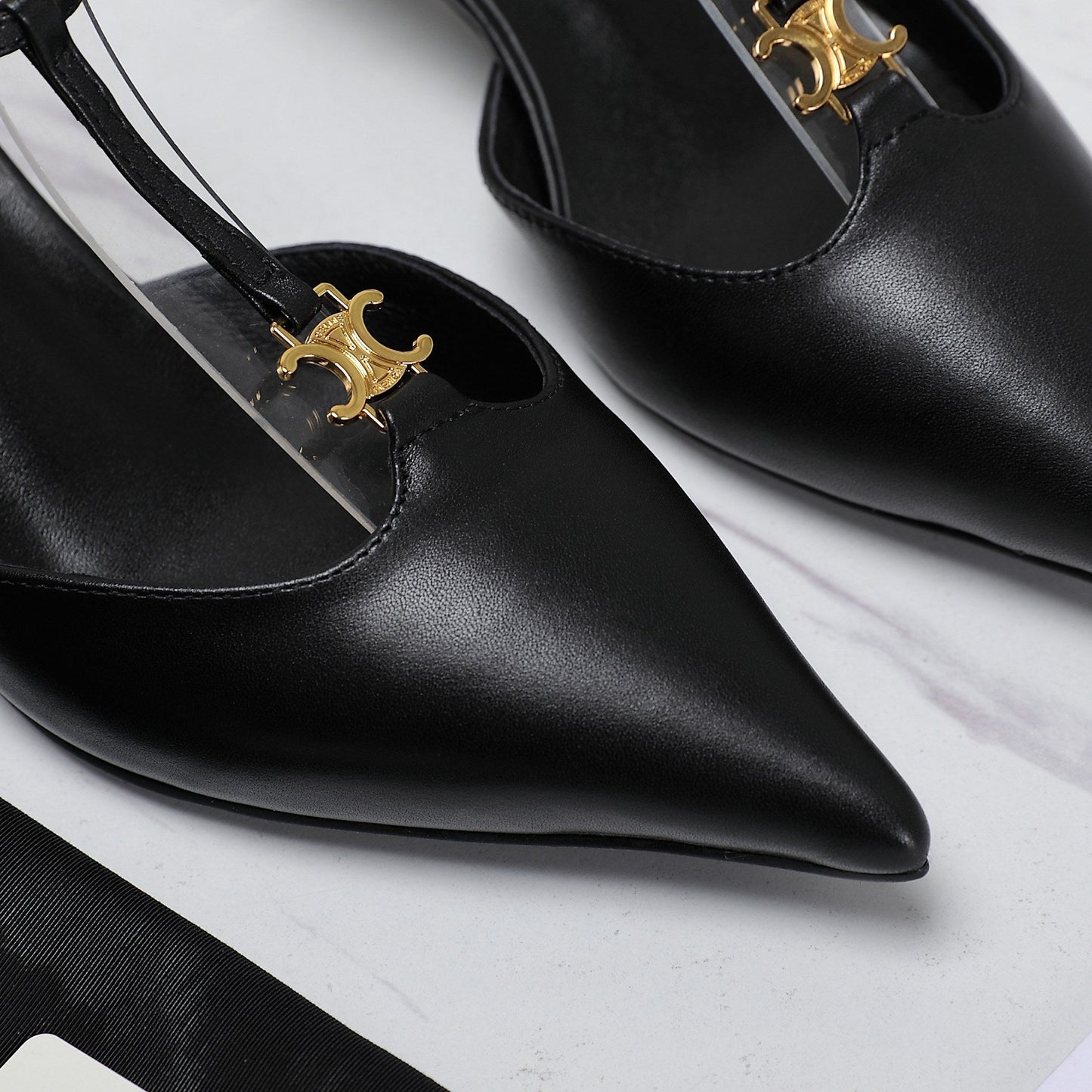 HIGH 5 CM SLINGBACK IN BLACK CALFSKIN WITH GOLD LOGO - 35