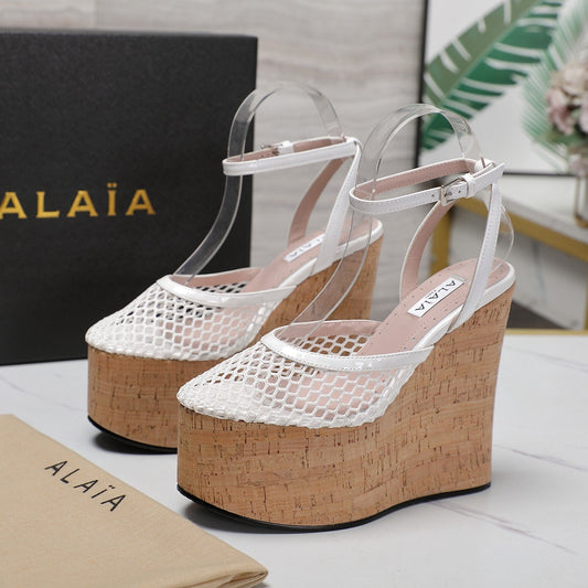 ALAIA WEDGE SANDAL IN WHITE MESH AND BEIGE RUBBER - 35