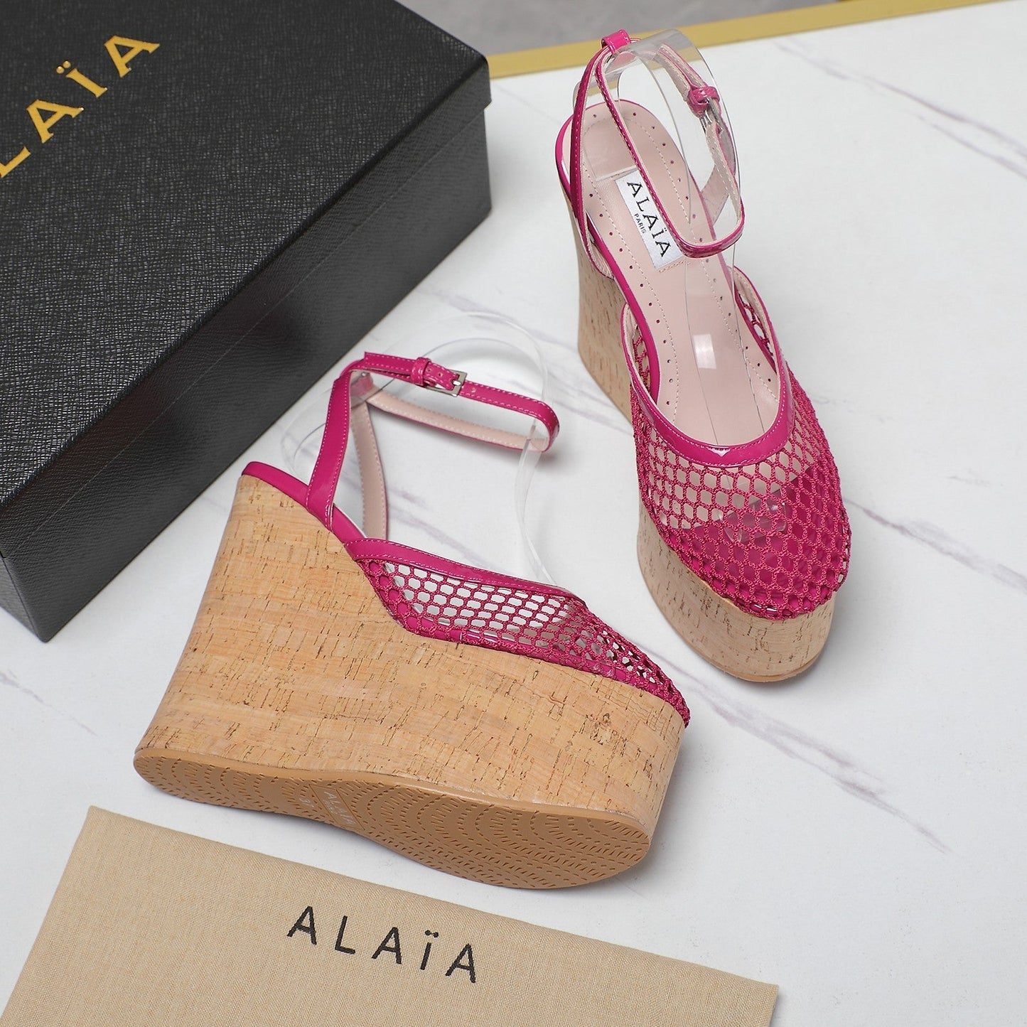 ALAIA WEDGE SANDAL IN BARBIE PINK MESH AND BEIGE RUBBER - 35