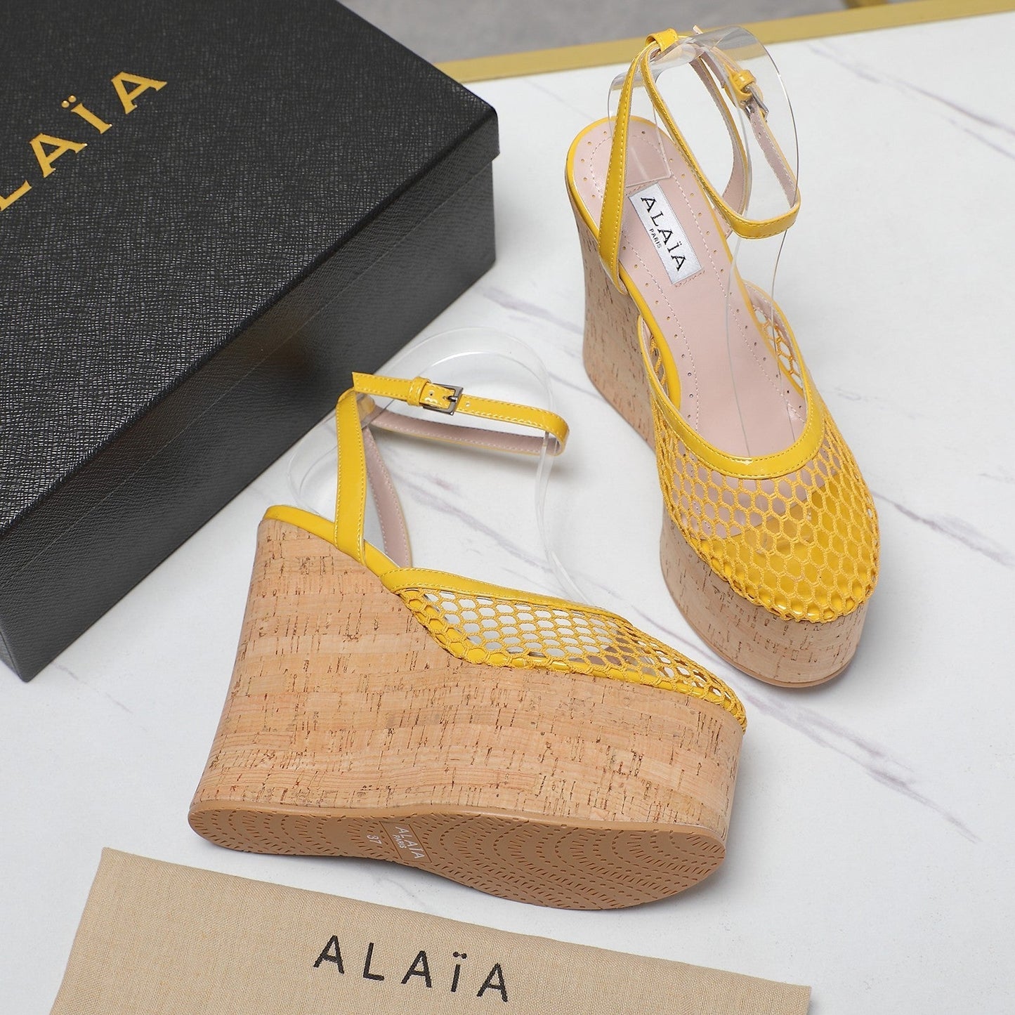 ALAIA WEDGE SANDAL IN YELLOW MESH AND BEIGE RUBBER - 35