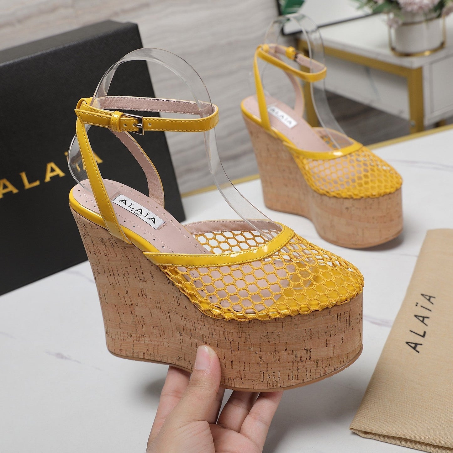 ALAIA WEDGE SANDAL IN YELLOW MESH AND BEIGE RUBBER - 35