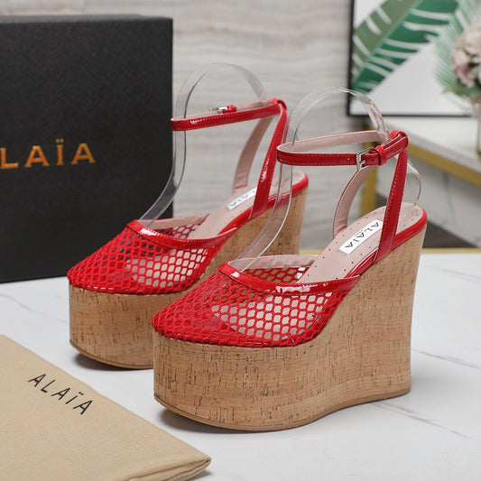 ALAIA WEDGE SANDAL IN CHERRY RED MESH AND BEIGE RUBBER - 35