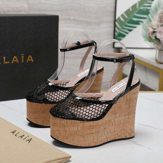 ALAIA WEDGE SANDAL IN BLACK MESH AND BEIGE RUBBER - 35