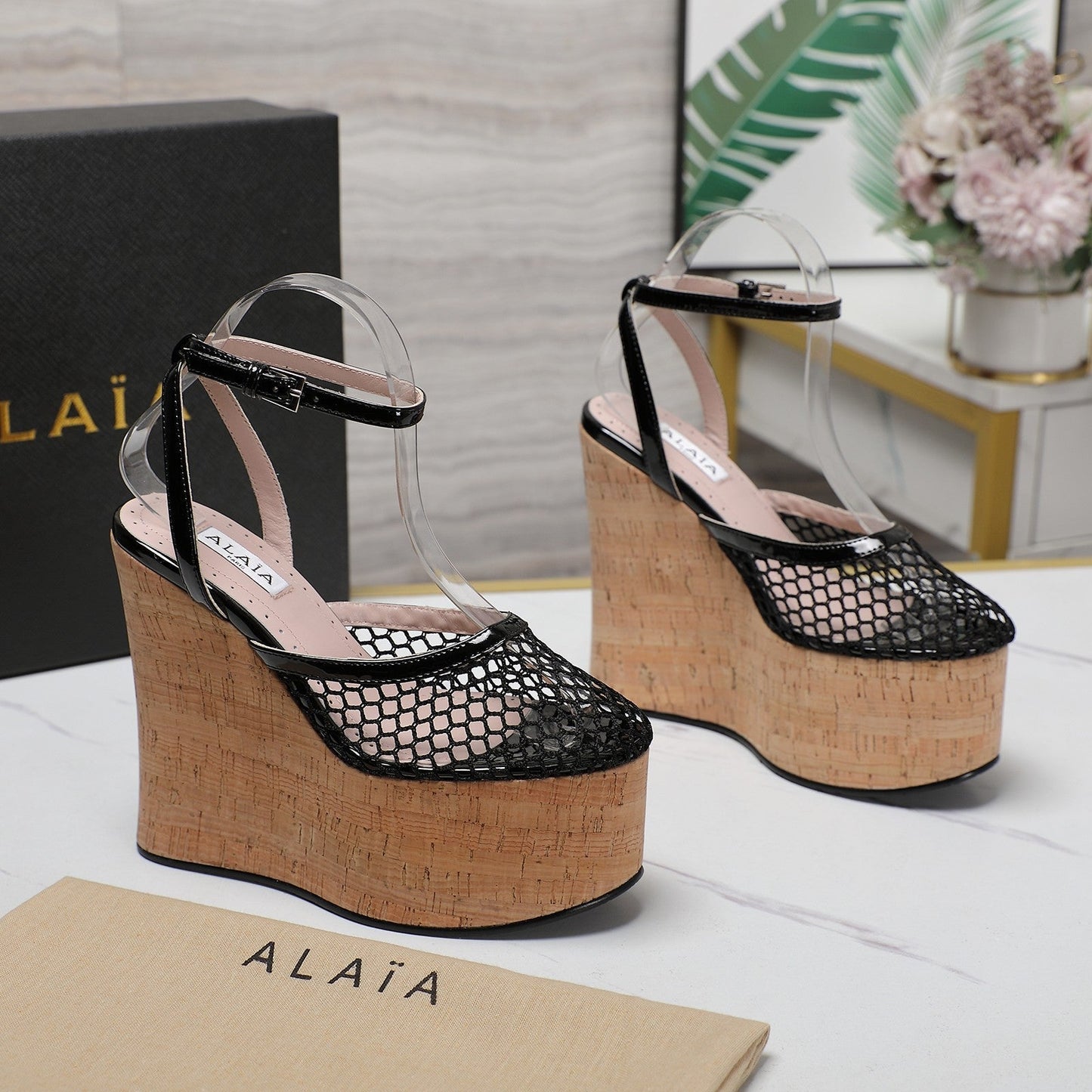 ALAIA WEDGE SANDAL IN BLACK MESH AND BEIGE RUBBER - 35