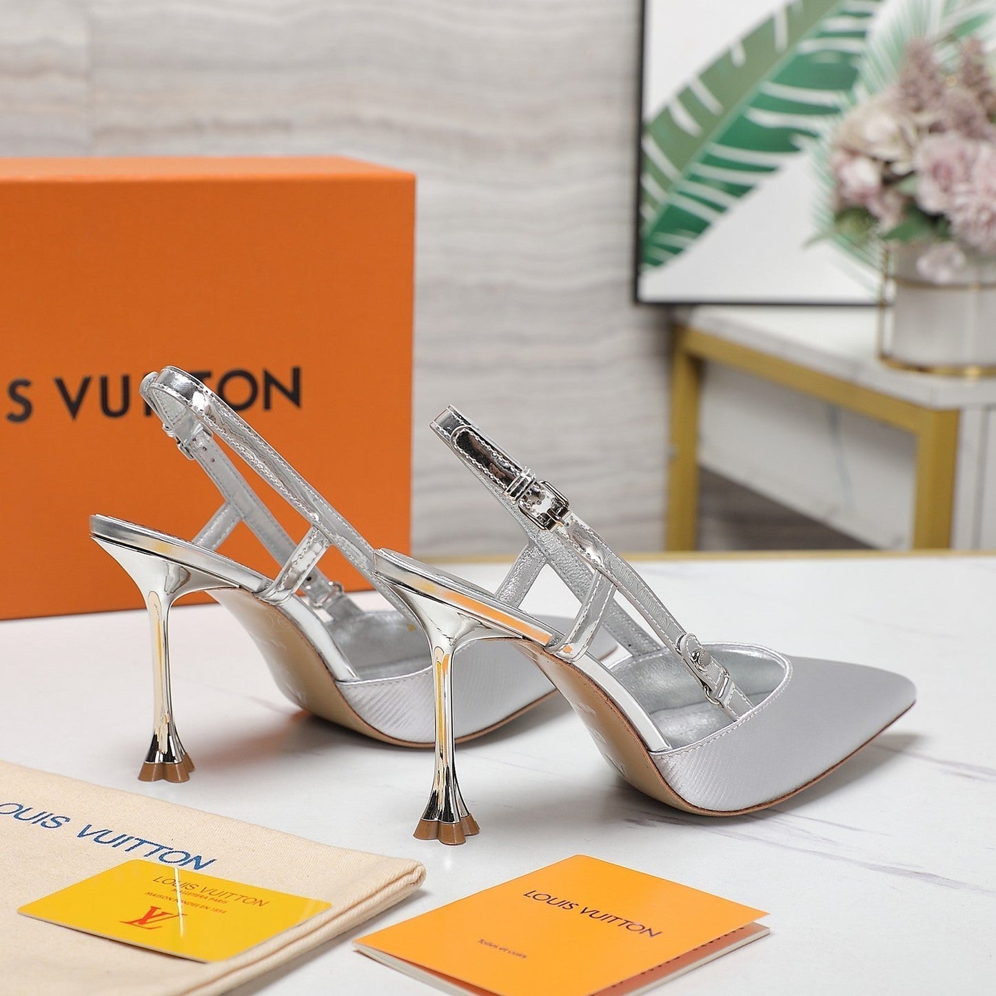 LV WOMEN BLOSSOM SLINGBACK PUMP IN SILVER EMBROIDERED FABRIC - 35 / 7.5 cm