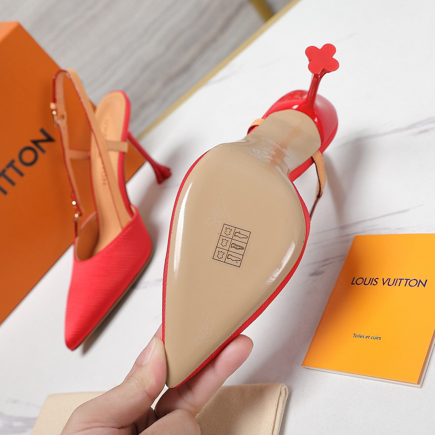 LV WOMEN BLOSSOM SLINGBACK PUMP IN CHERRY RED EMBROIDERED FABRIC - 35 / 7.5 CM