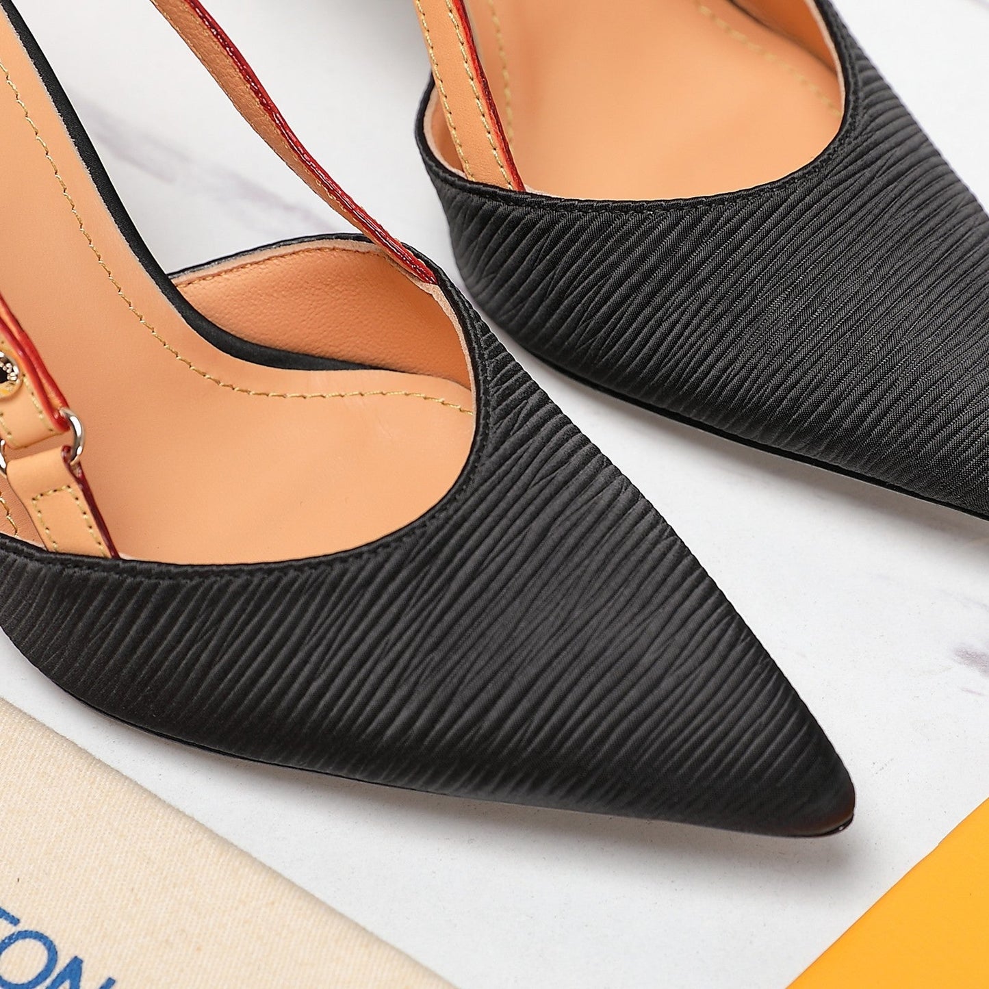 LV WOMEN BLOSSOM SLINGBACK PUMP IN BLACK EMBROIDERED FABRIC - 35 / 7.5 CM