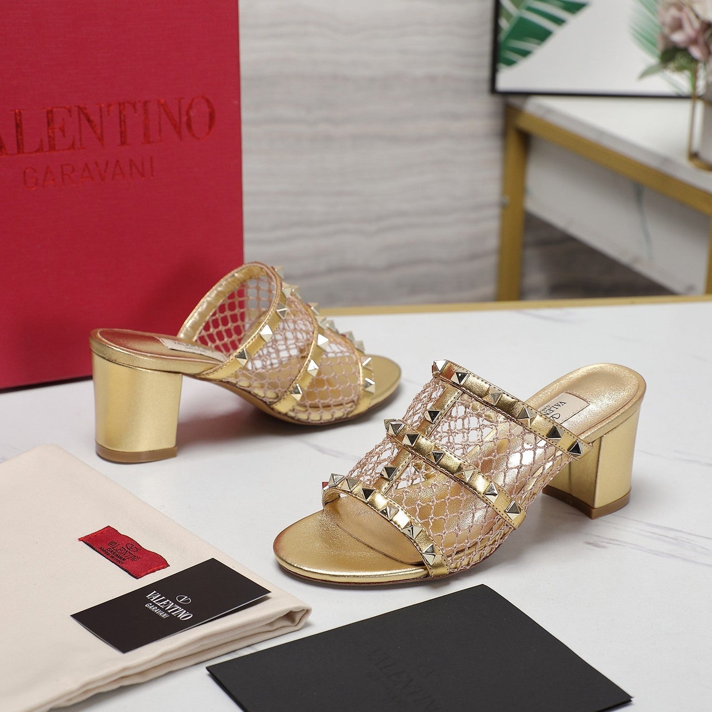 WOMEN'S BLACK ROCKSTUD GOLD MESH SLIDER SANDAL WITH MATCHING STUDS 65 MM - 35