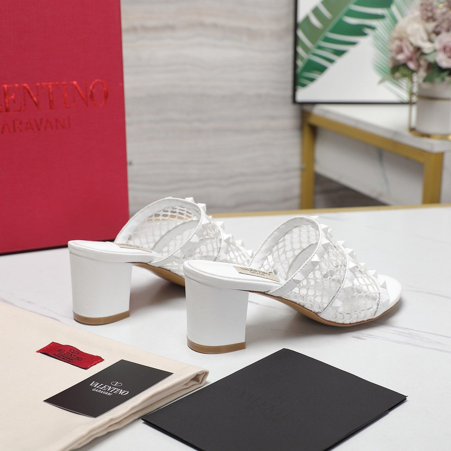 WOMEN'S BLACK ROCKSTUD WHITE MESH SLIDER SANDAL WITH MATCHING STUDS 65 MM - 35