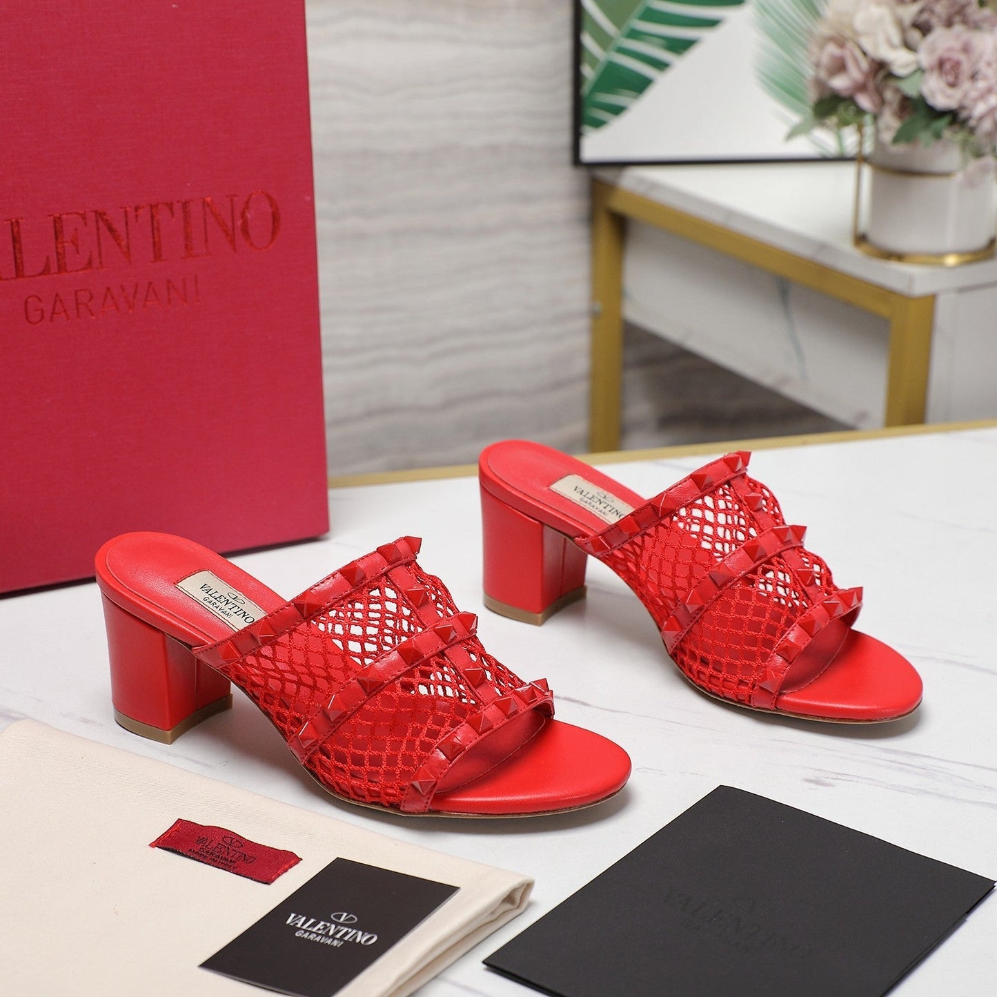 WOMEN'S BLACK ROCKSTUD CHERRY RED MESH SLIDER SANDAL WITH MATCHING STUDS 65 MM - 35