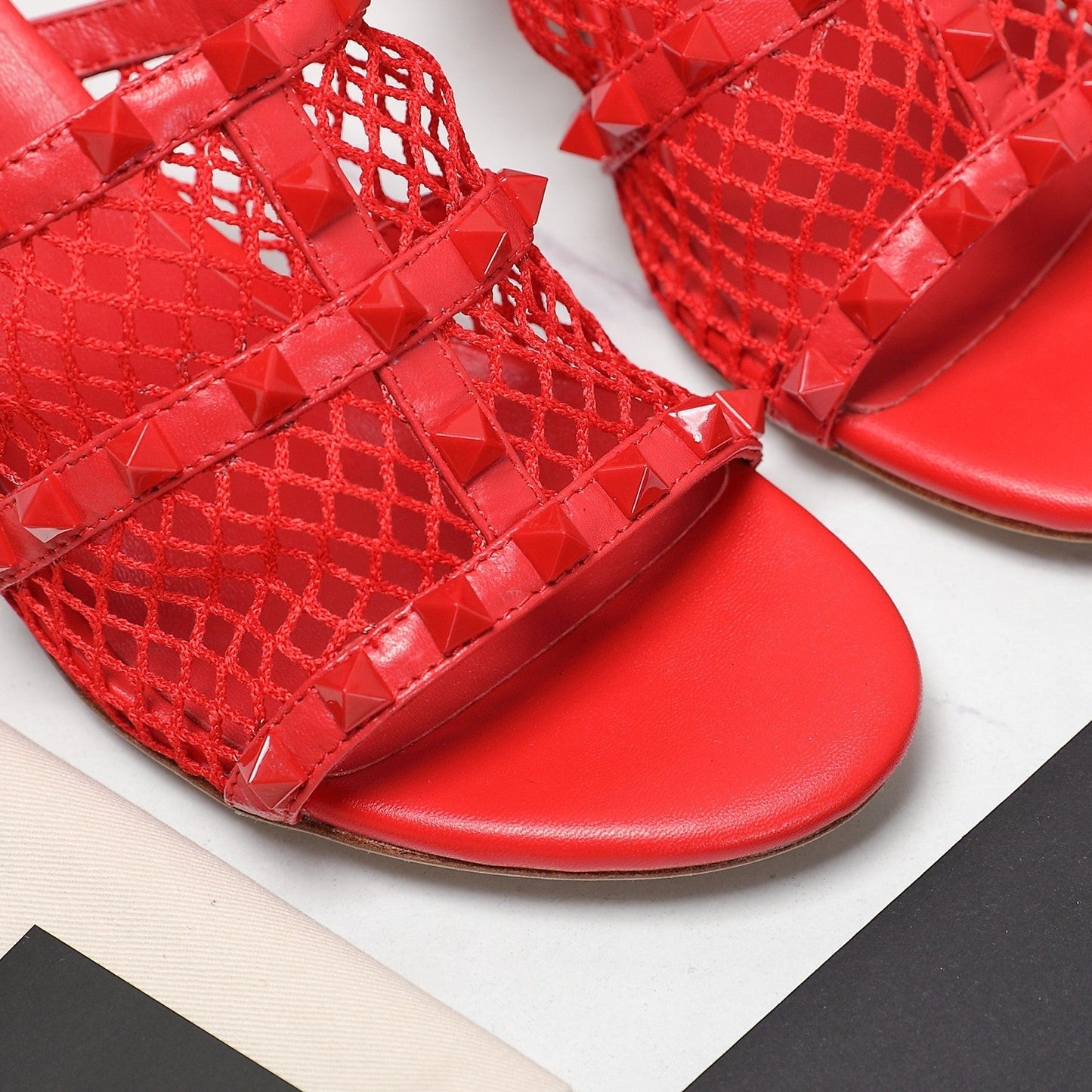 WOMEN'S BLACK ROCKSTUD CHERRY RED MESH SLIDER SANDAL WITH MATCHING STUDS 65 MM - 35