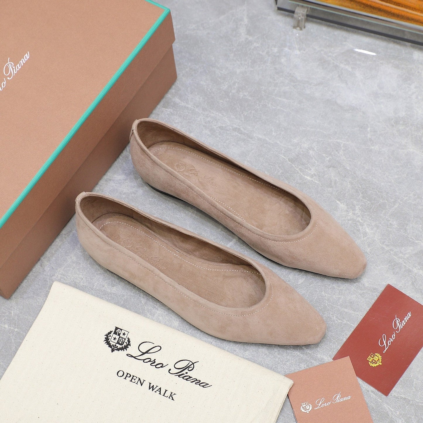 CLASSIC BALLET SHOES IN BEIGE SUEDUE - 35