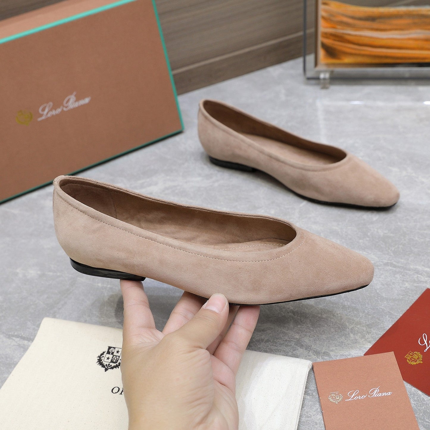 CLASSIC BALLET SHOES IN BEIGE SUEDUE - 35