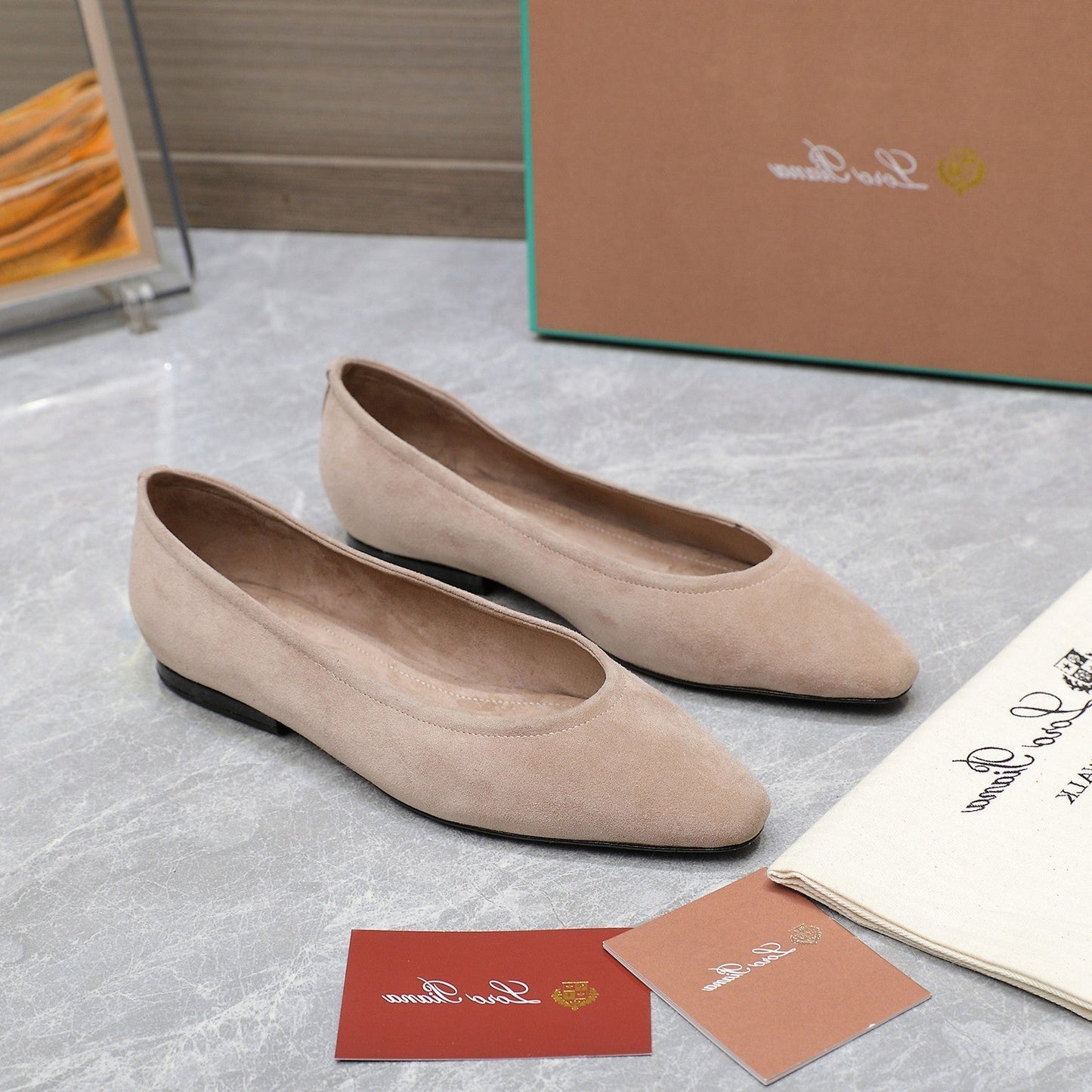 CLASSIC BALLET SHOES IN BEIGE SUEDE - 35