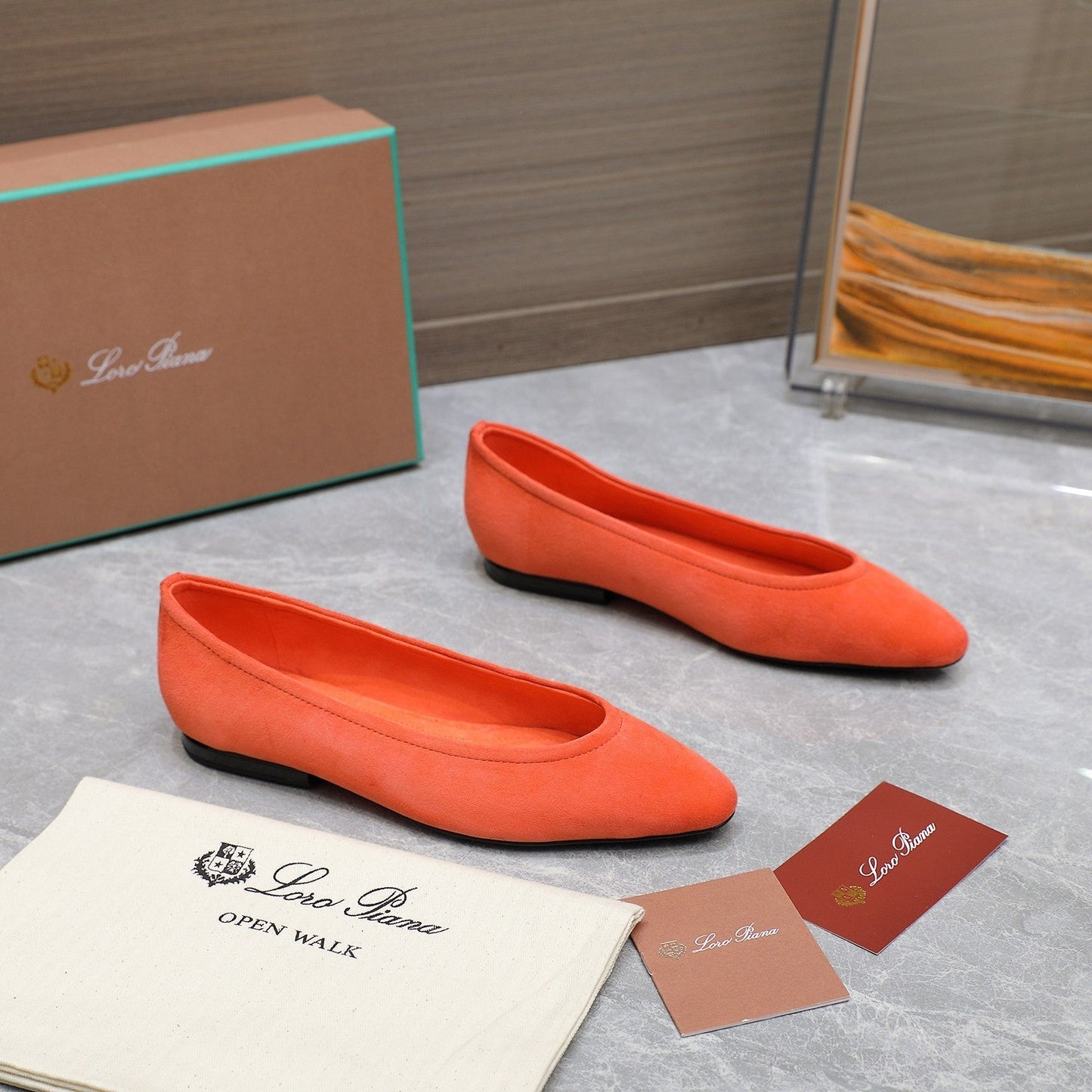 CLASSIC BALLET SHOES IN ORANGE SUEDE - 35