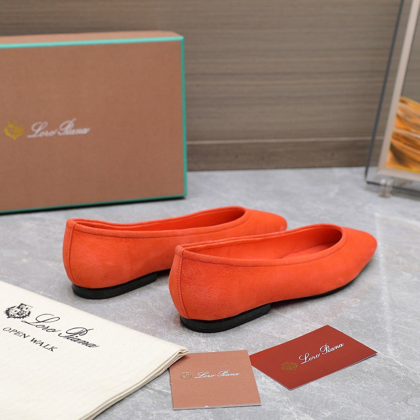 CLASSIC BALLET SHOES IN ORANGE SUEDE - 35