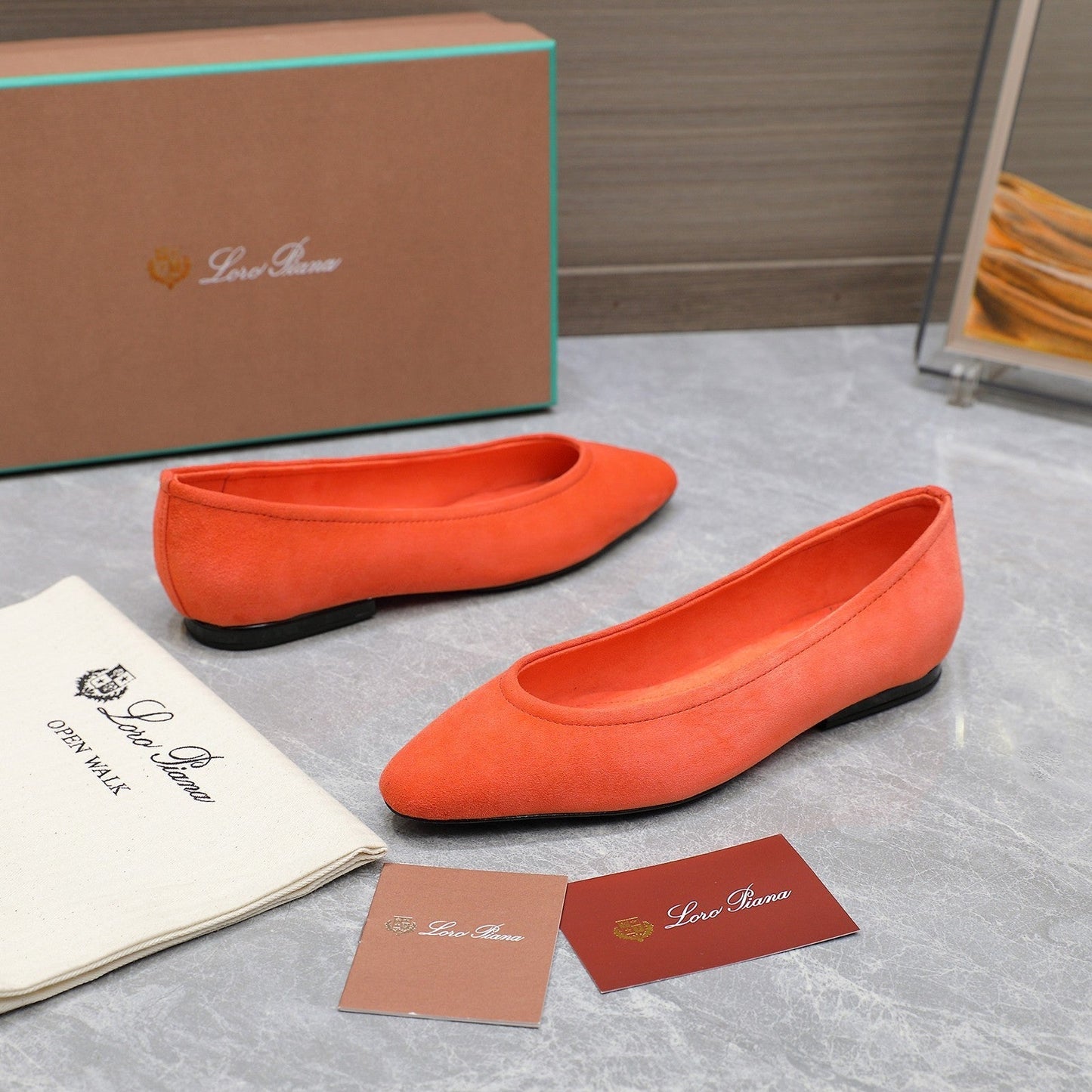 CLASSIC BALLET SHOES IN ORANGE SUEDUE - 35