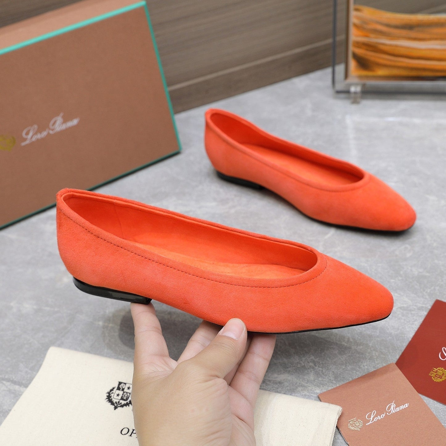 CLASSIC BALLET SHOES IN ORANGE SUEDE - 35