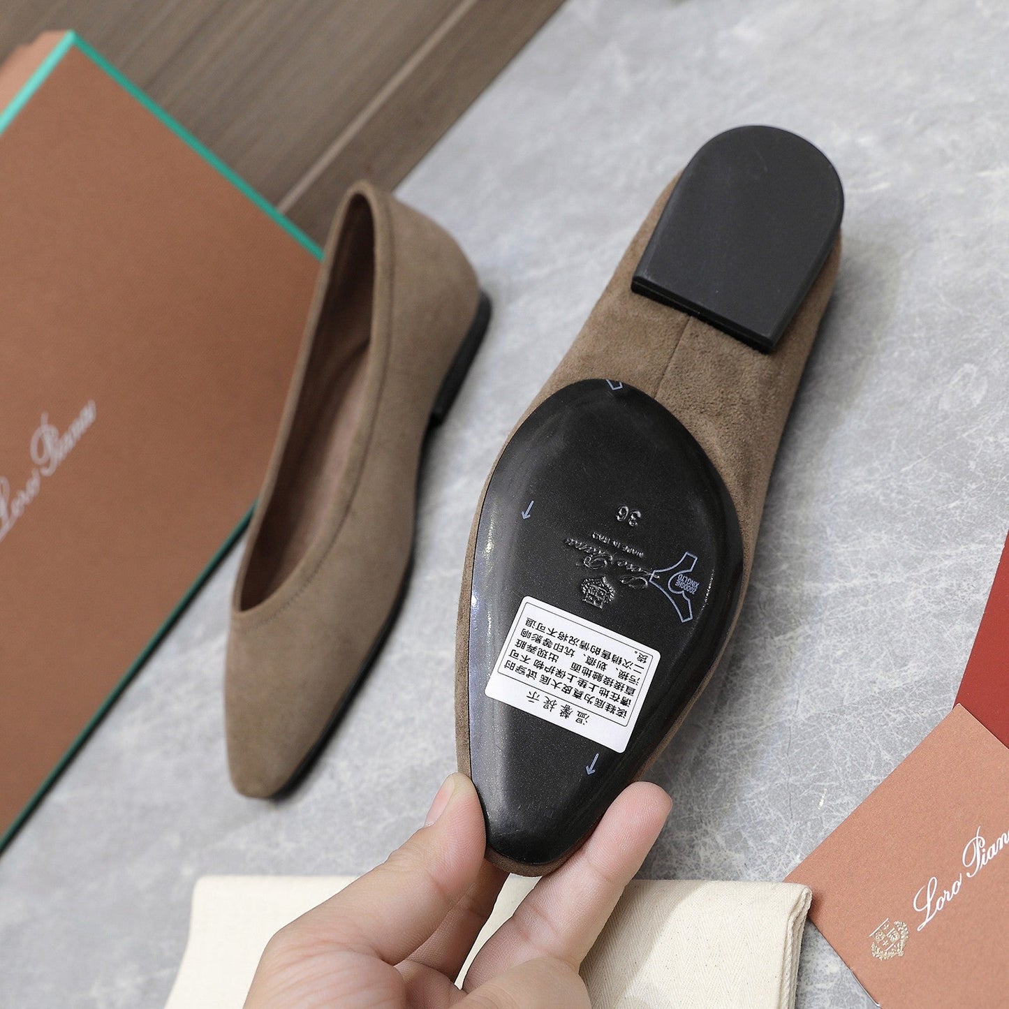 CLASSIC BALLET SHOES IN HEAVY BROWN SUEDE - 35