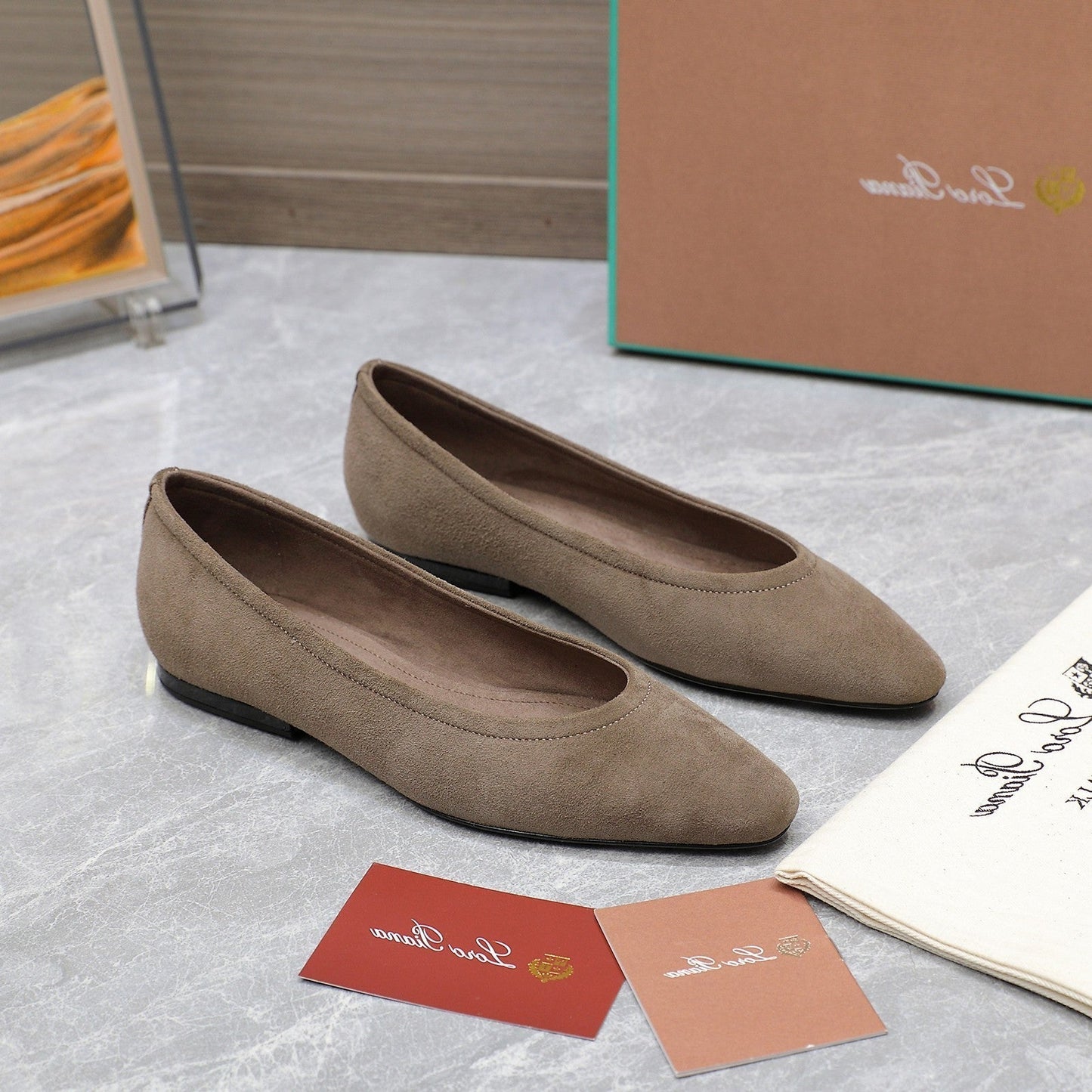CLASSIC BALLET SHOES IN HEAVY BROWN SUEDUE - 35