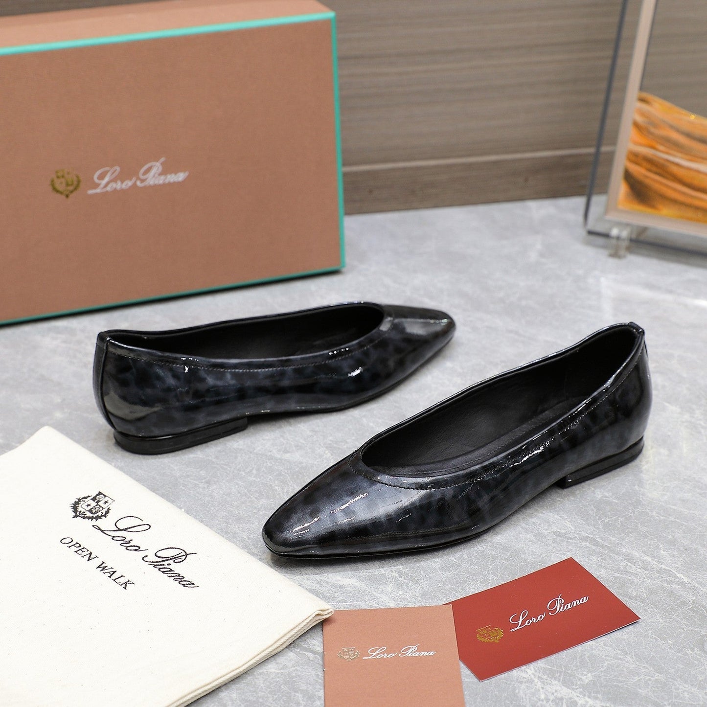 CLASSIC BALLET SHOES IN BLACK LEOPARD GLOSSY LEATHER - 35