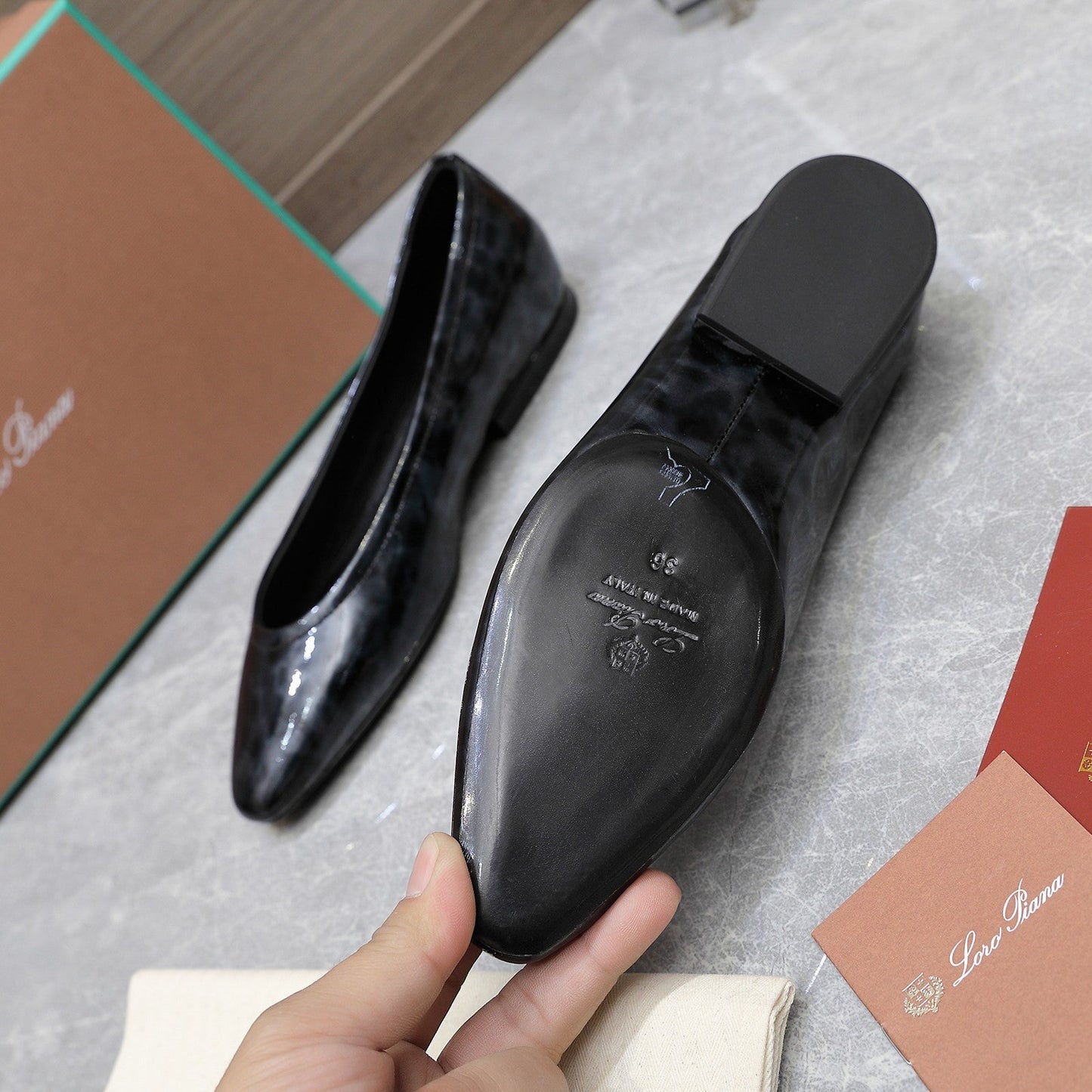 CLASSIC BALLET SHOES IN BLACK LEOPARD GLOSSY LEATHER - 35