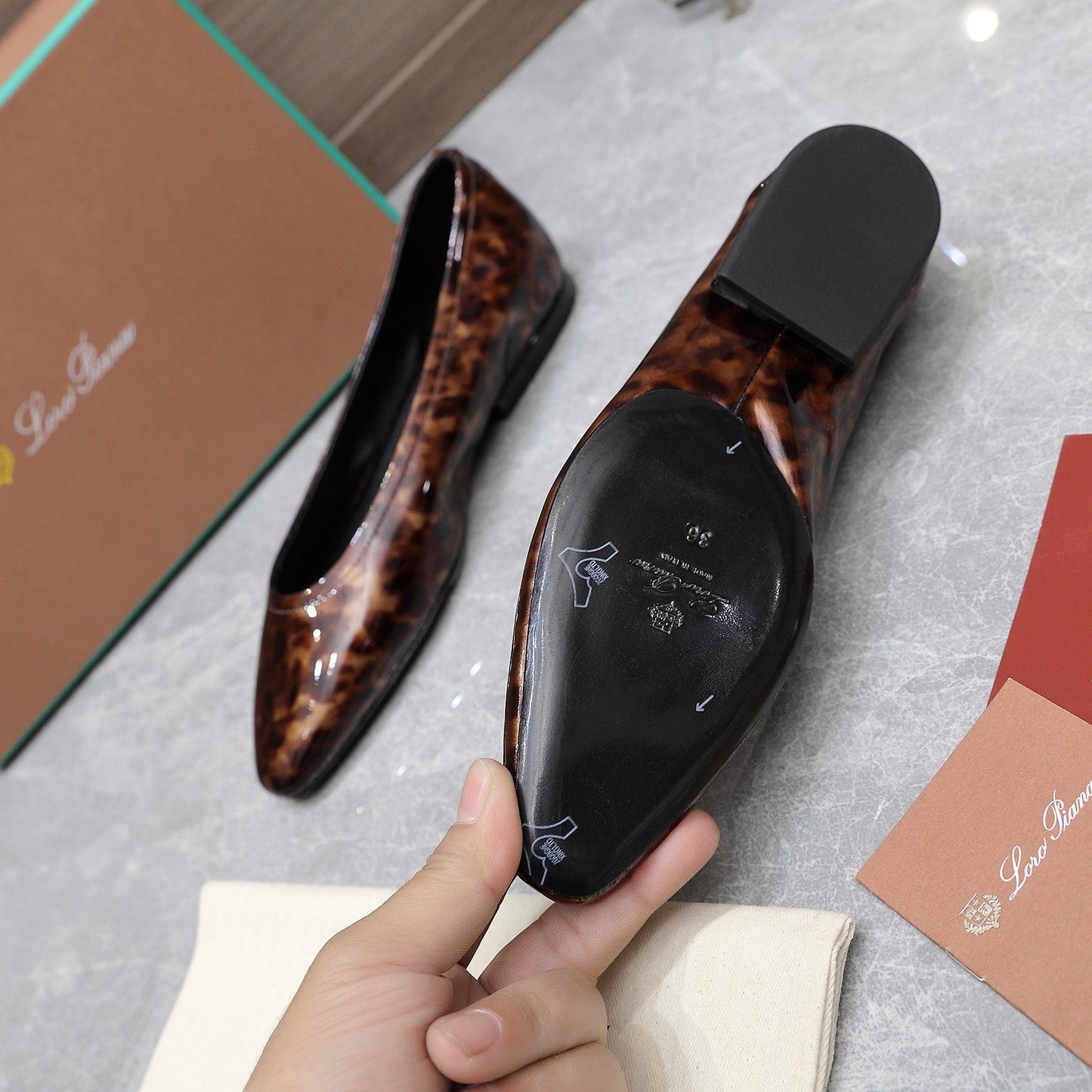 CLASSIC BALLET SHOES IN LEOPARD PRINT GLOSSY LEATHER - 35