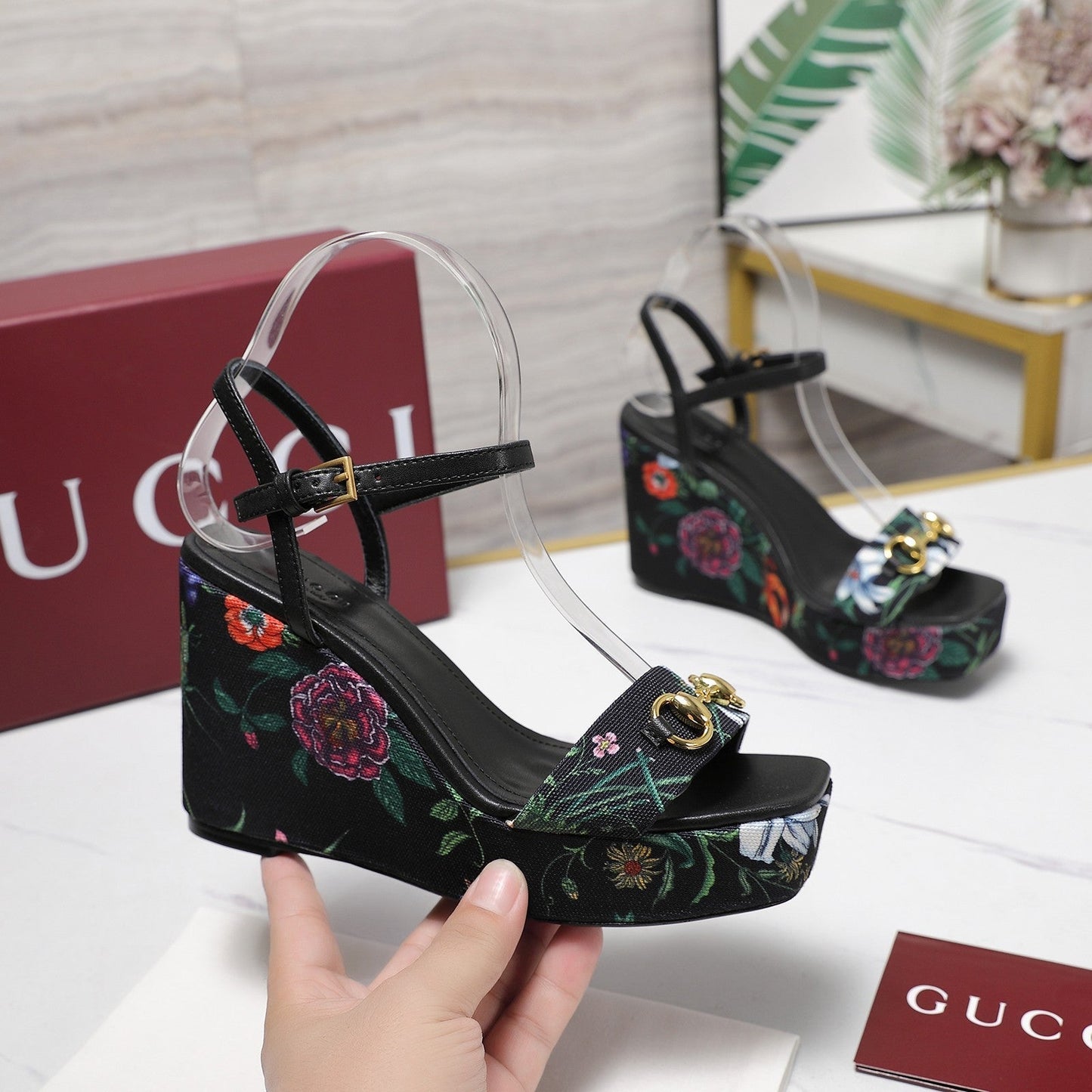 GG WEDGE HEEL SANDALS 100 IN BLACK FABRIC FLORAL PRINT - 35