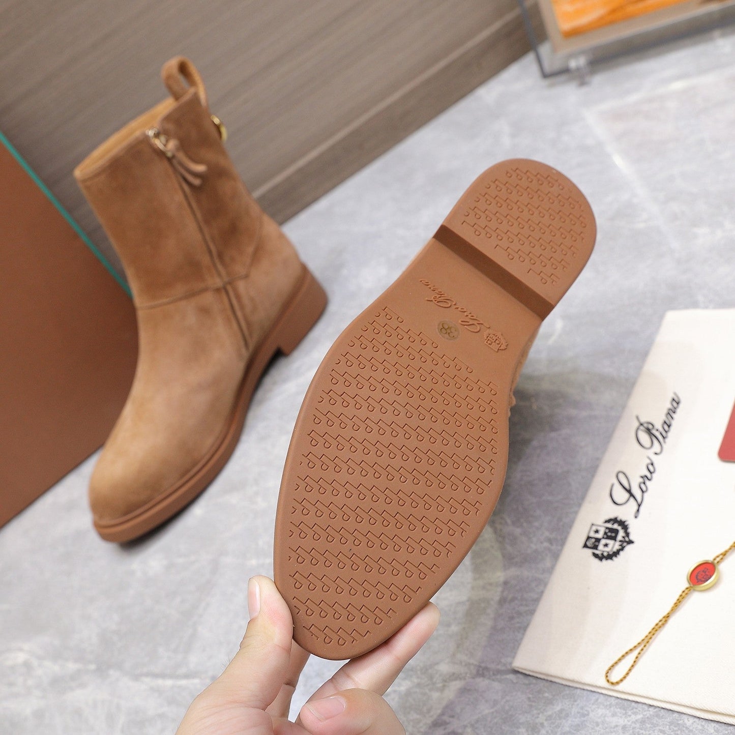 LP 25S KILDA ANKLE BOOT IN BROWN SUEDE - 35