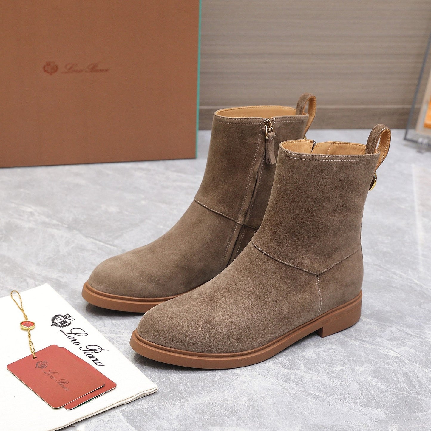 LP 25S KILDA ANKLE BOOT IN TAUPE SUEDE - 35