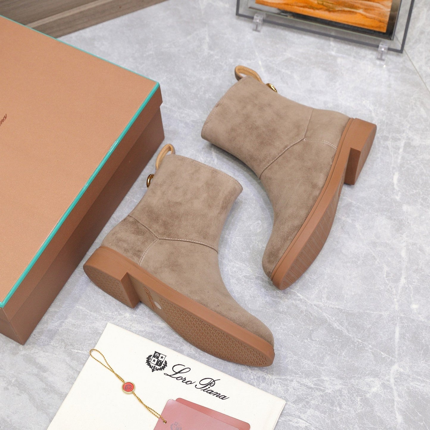 LP 25S KILDA ANKLE BOOT IN TAUPE SUEDE - 35