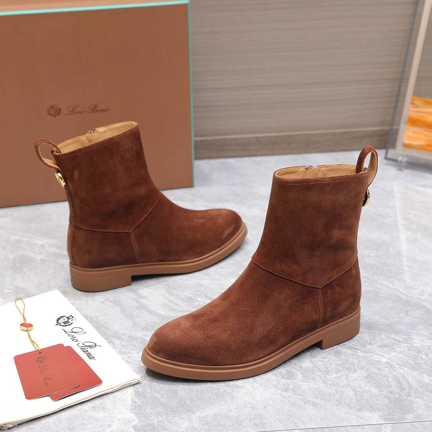 LP 25S KILDA ANKLE BOOT IN CHESTNUT SUEDE - 35
