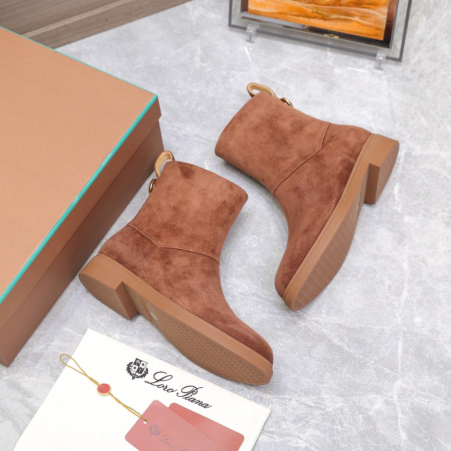 LP 25S KILDA ANKLE BOOT IN CHESTNUT SUEDE - 35