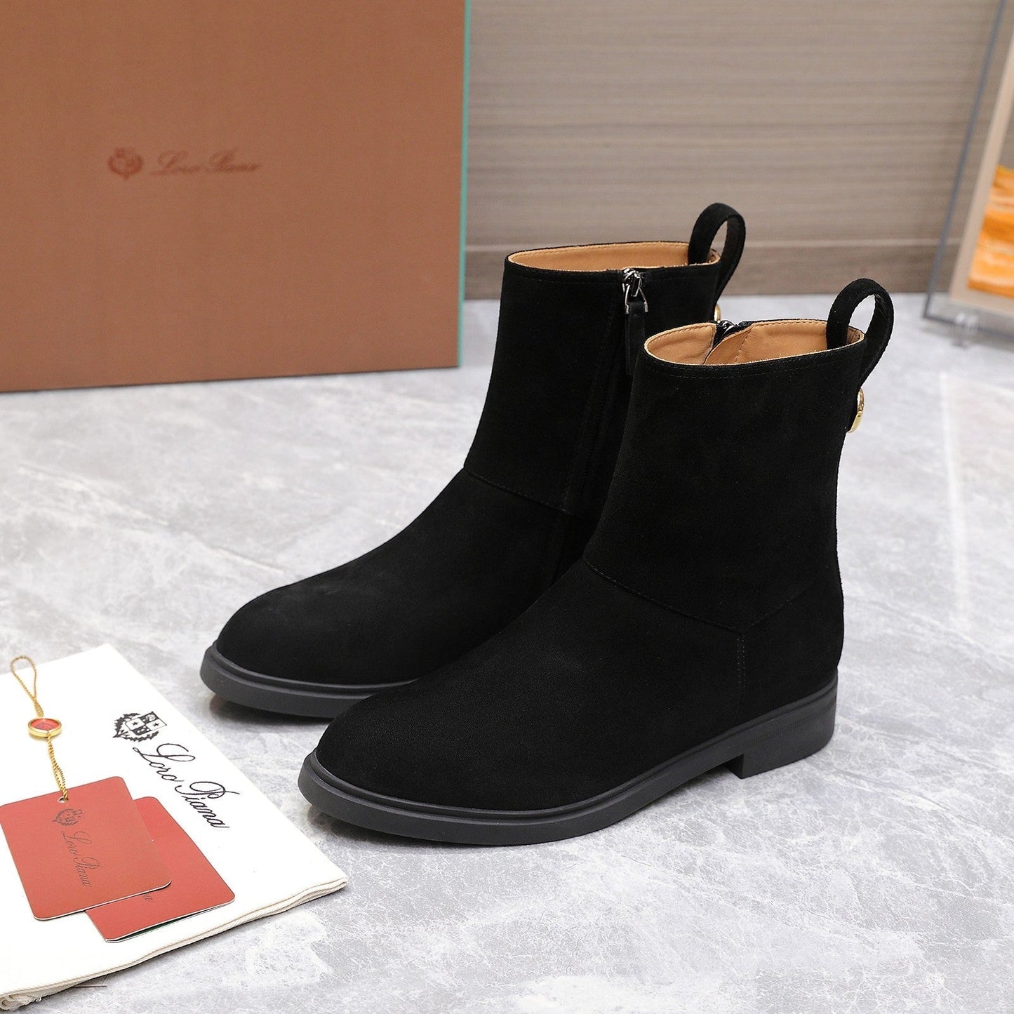LP 25S KILDA ANKLE BOOT IN BLACK SUEDE - 35