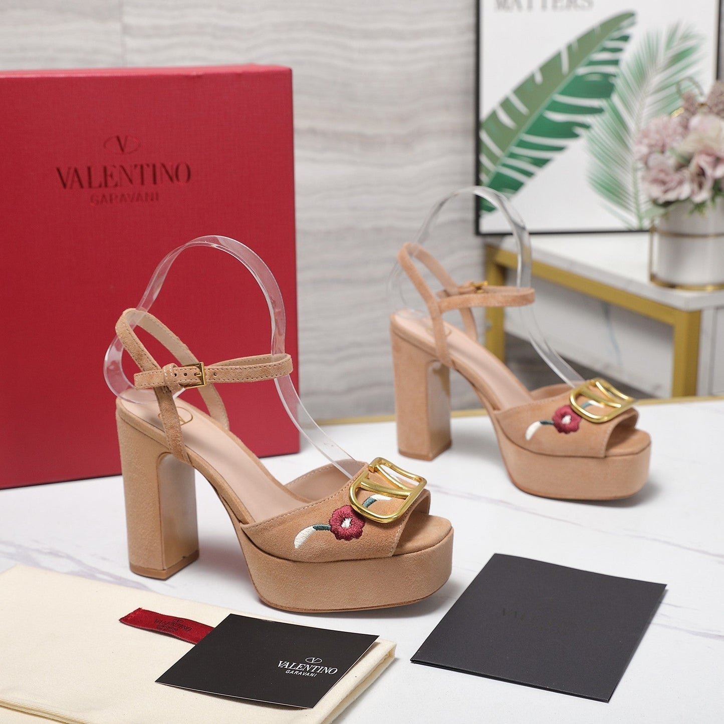 VALENTINO 25S GARAVANI VLOGO SIGNATURE HIGH-HEEL SANDALS 110 MM IN WARM BEIGE SUEDE - 35