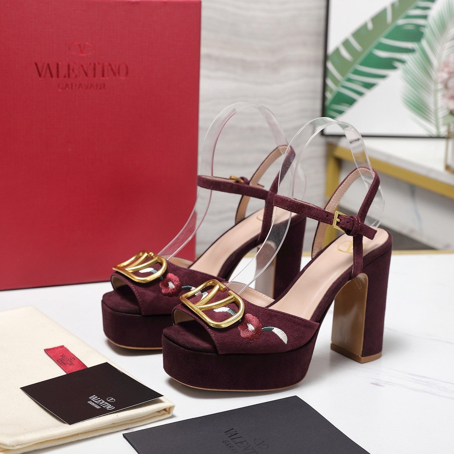 VALENTINO 25S GARAVANI VLOGO SIGNATURE HIGH-HEEL SANDALS 110 MM IN DARK RED SUEDE - 35
