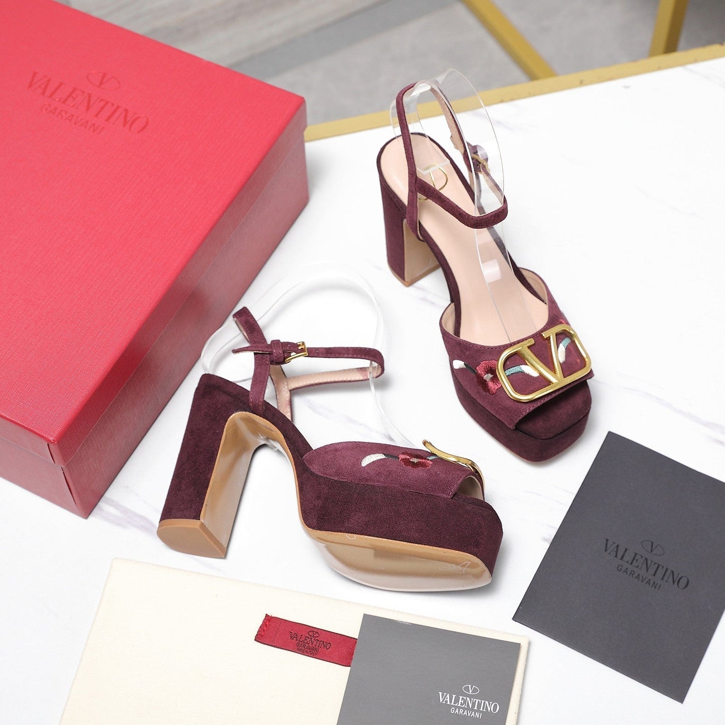 VALENTINO 25S GARAVANI VLOGO SIGNATURE HIGH-HEEL SANDALS 110 MM IN DARK RED SUEDE - 35