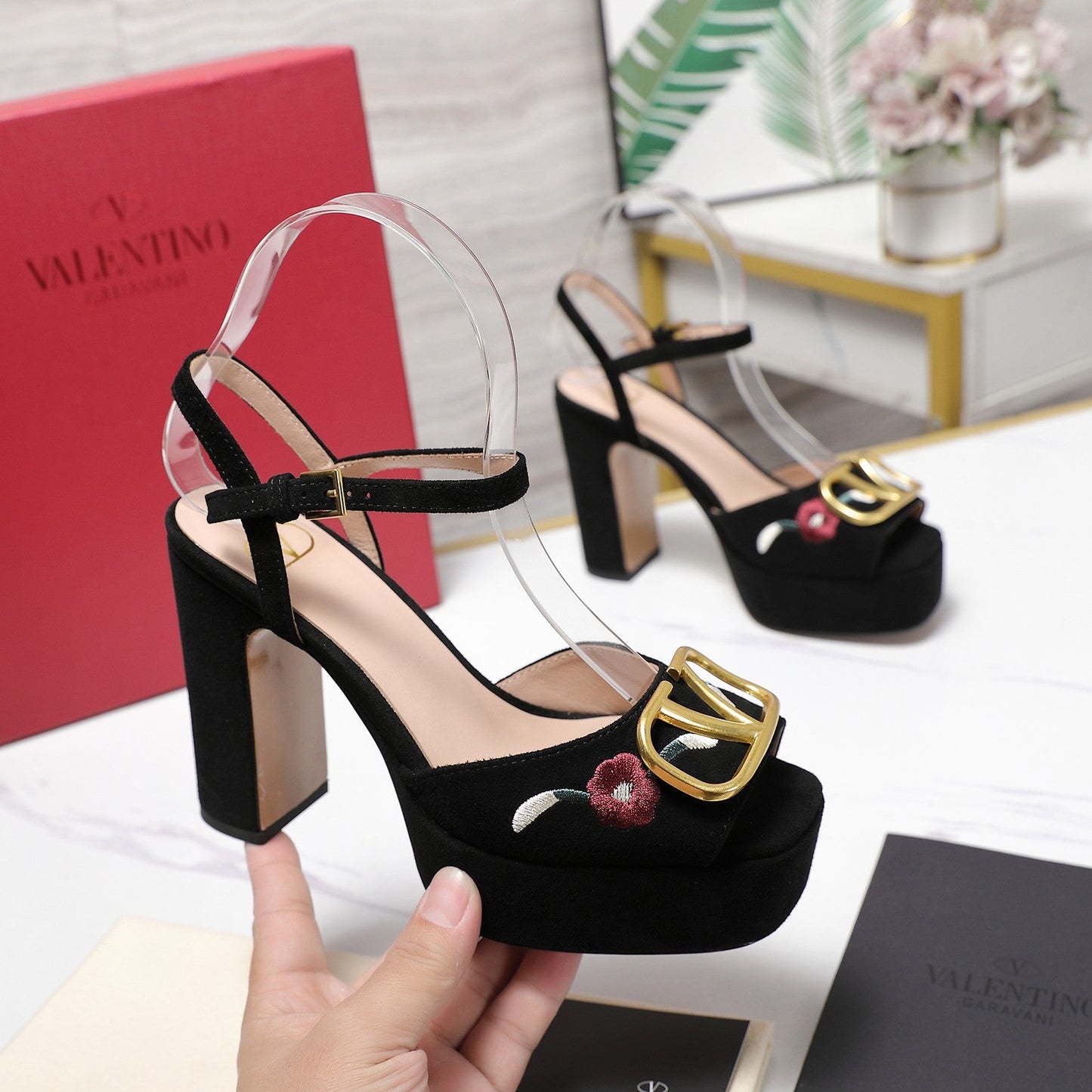 VALENTINO 25S GARAVANI VLOGO SIGNATURE HIGH-HEEL SANDALS 110 MM IN BLACK SUEDE - 35