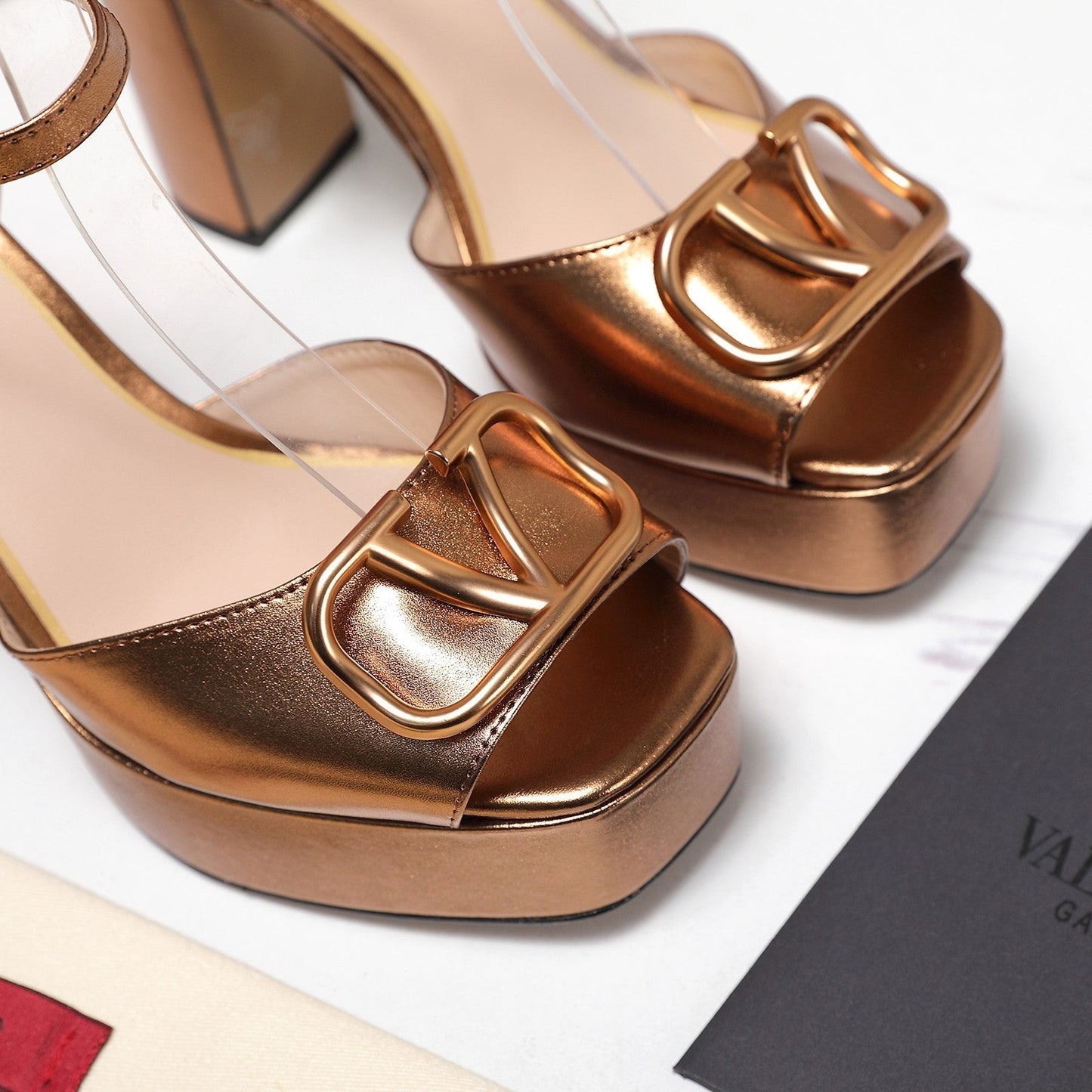 VALENTINO 25S GARAVANI VLOGO SIGNATURE HIGH-HEEL SANDALS 110 MM IN METALLIC COPPER CALFSKIN - 35