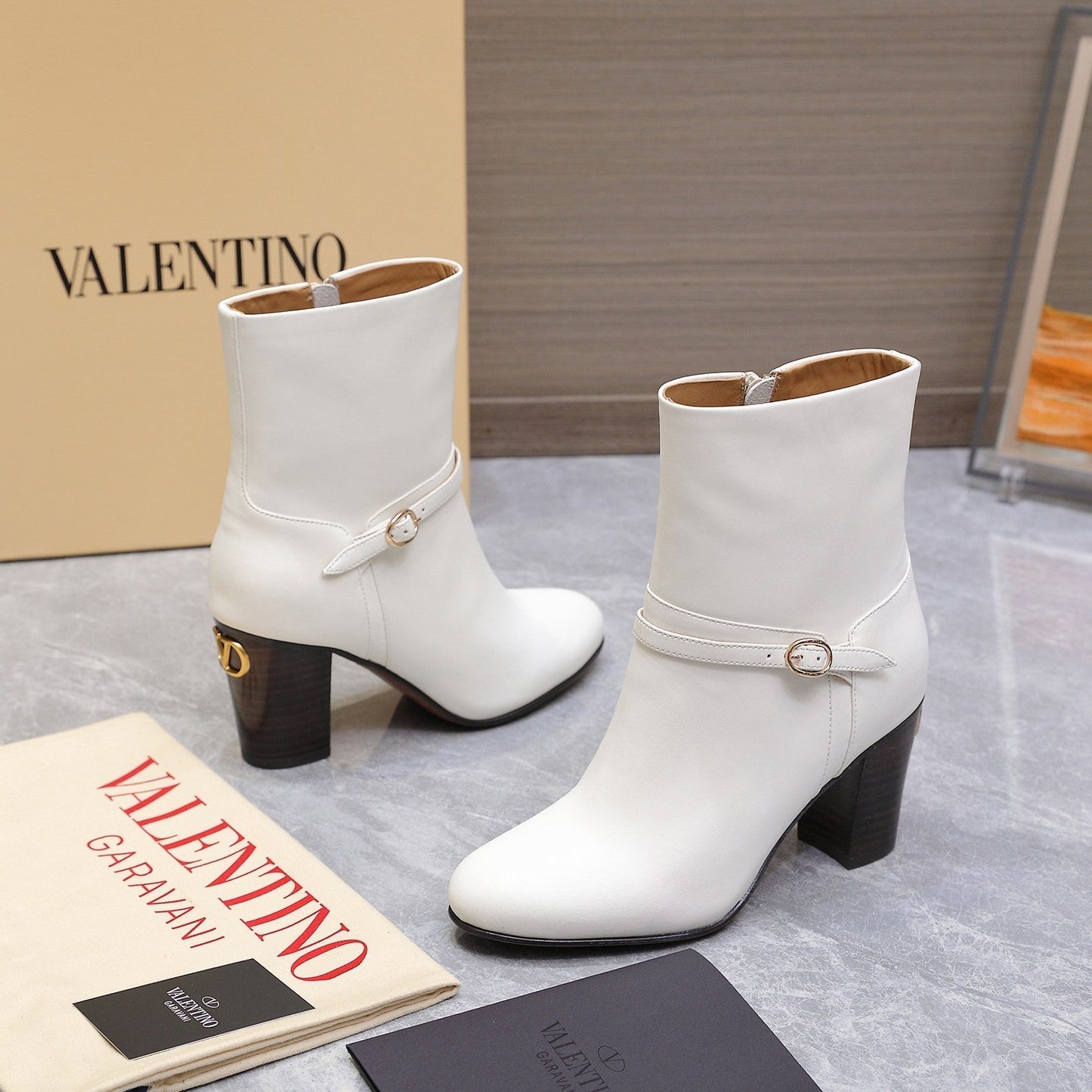 VALENTINO 25S GARAVANI VLOGO LOW BOOTS 80 MM IN WHITE CALFSKIN - 34