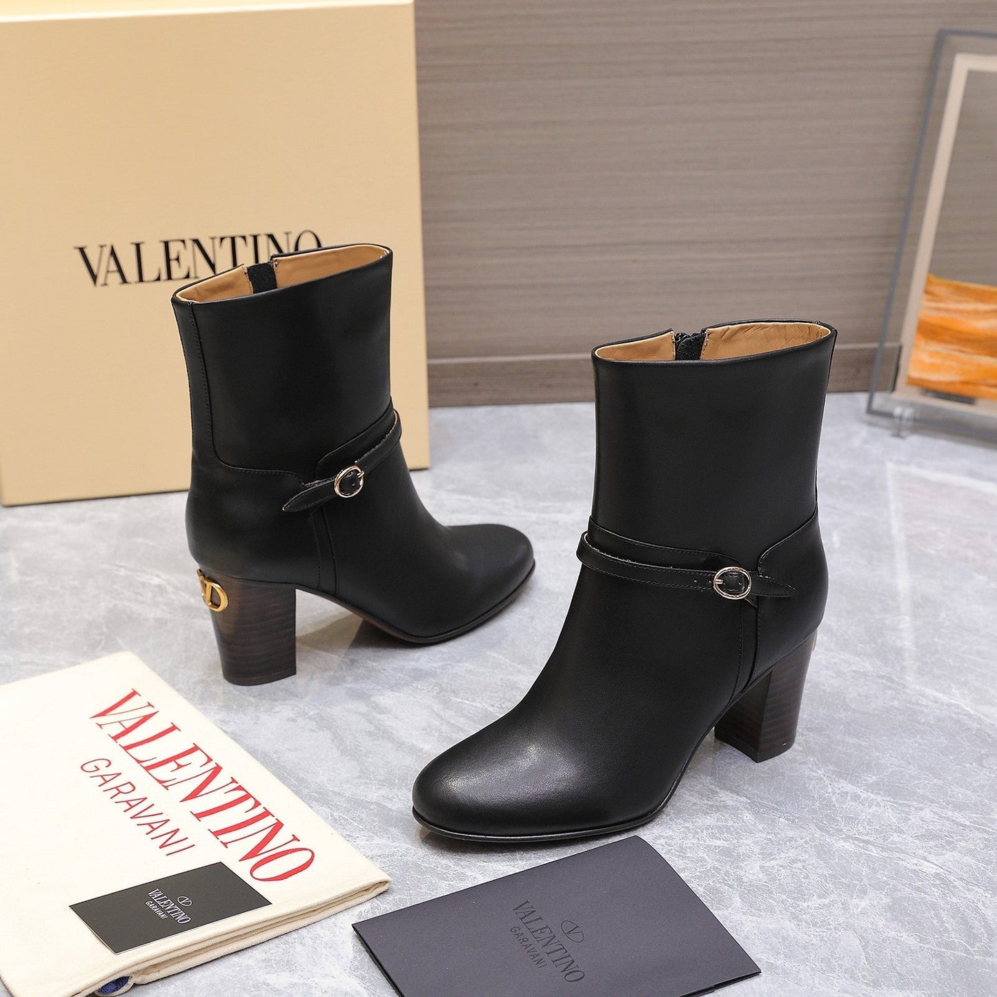 VALENTINO 25S GARAVANI VLOGO LOW BOOTS 80 MM IN BLACK CALFSKIN - 34