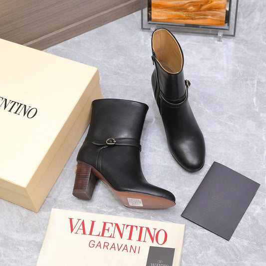 VALENTINO 25S GARAVANI VLOGO LOW BOOTS 80 MM IN BLACK CALFSKIN - 34