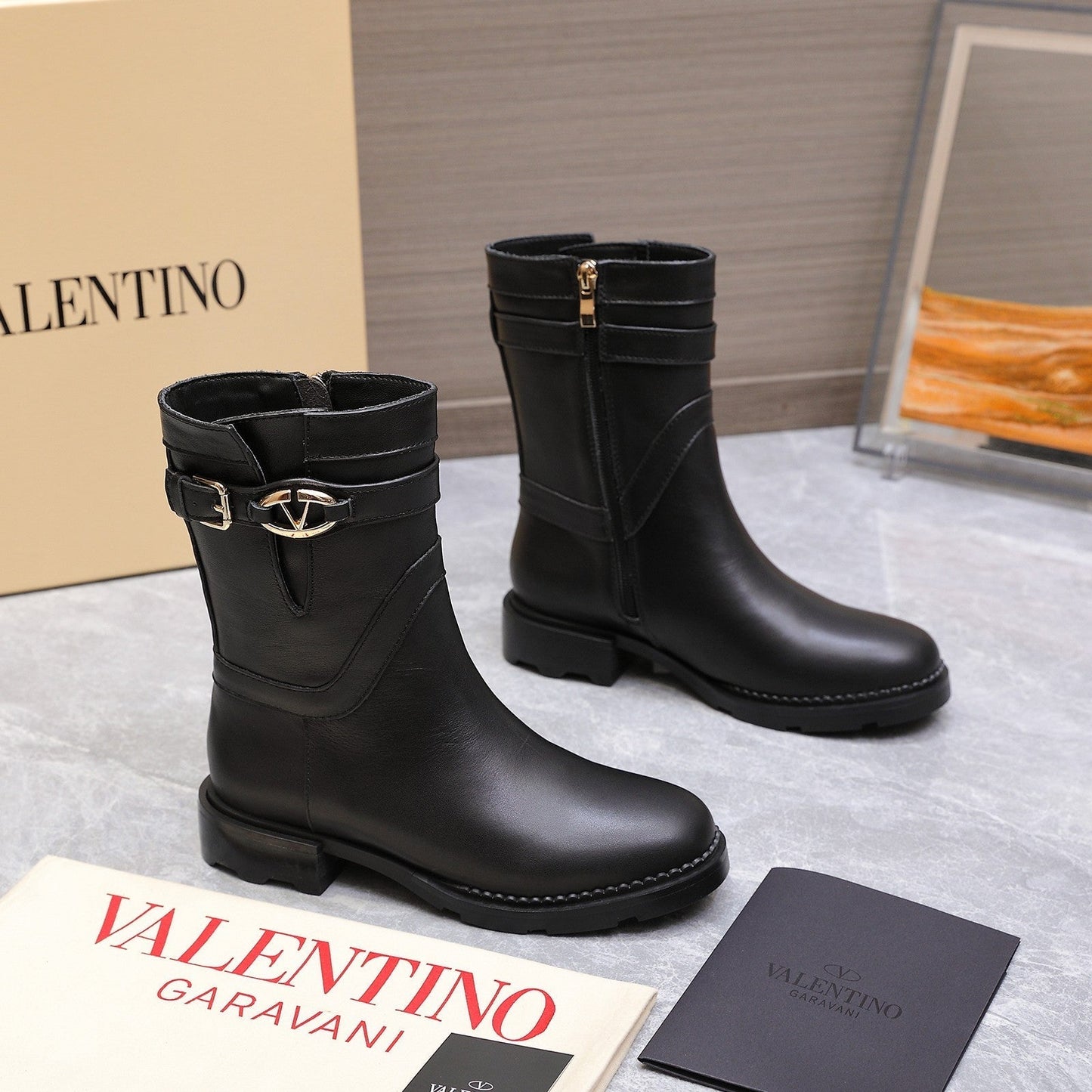 VALENTINO 25S FLAT ANKLE BOOTS IN BLACK CALFSKIN - 34