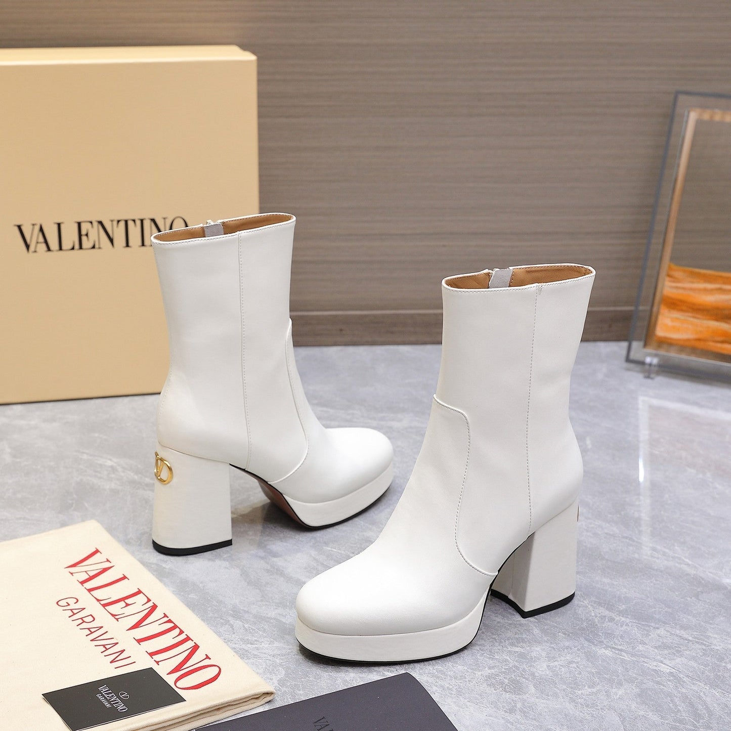 VALENTINO 25S ANKLE BOOTS WITH ZIPPER 90 MM IN WHITE CALFSKIN - 35