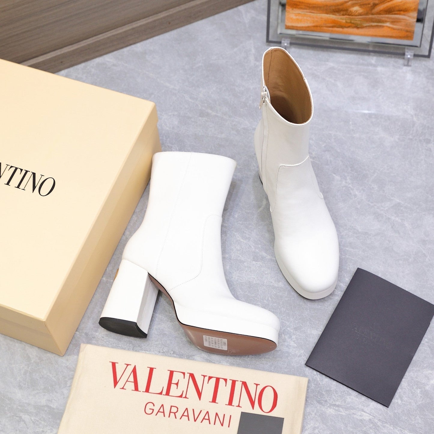 VALENTINO 25S ANKLE BOOTS WITH ZIPPER 90 MM IN WHITE CALFSKIN - 35